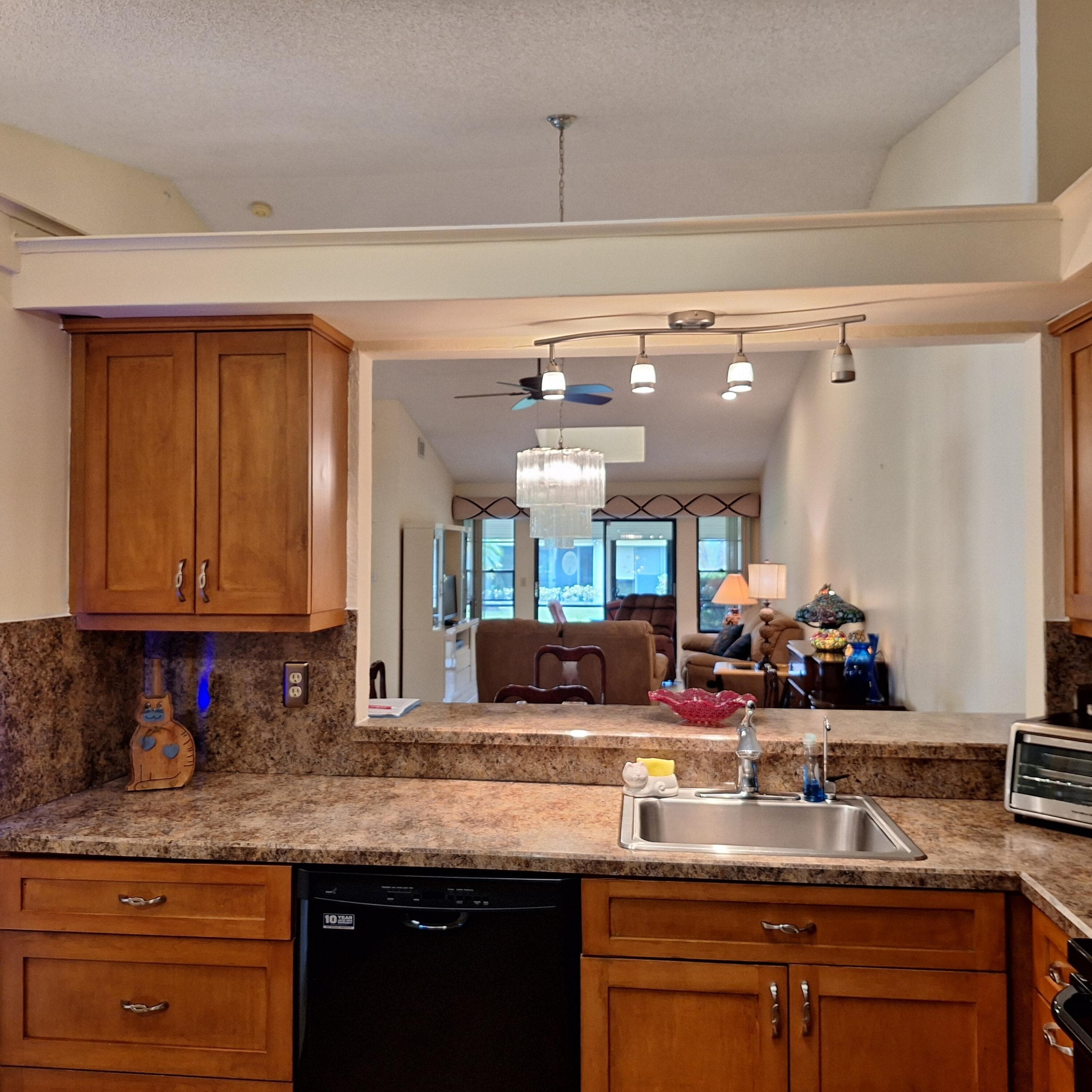 10110 Andrea Lane A, Boynton Beach, FL 33437 — photo 10 of 44