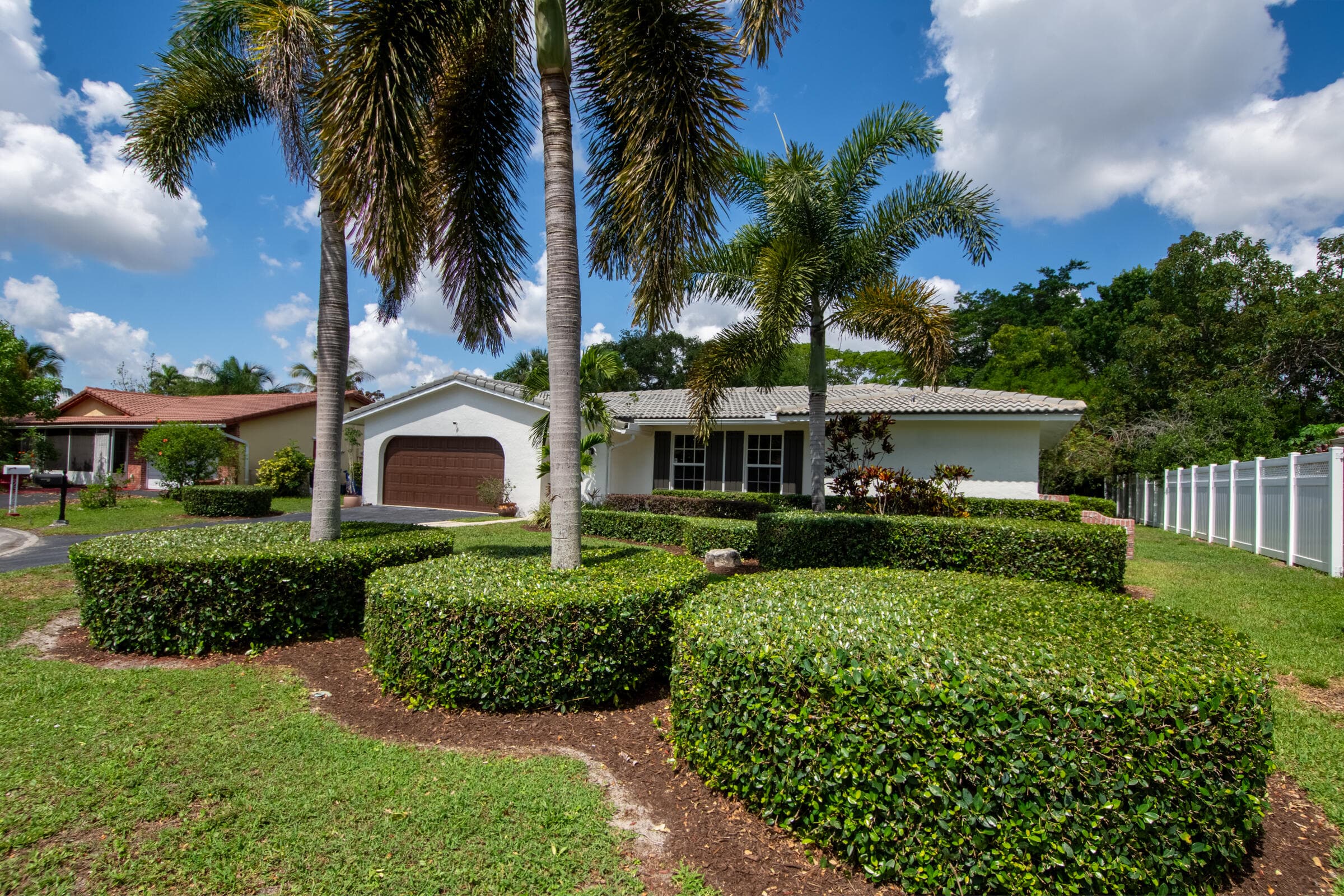 3844 NW 82nd Way, Coral Springs, FL 33065 — photo 3 of 31