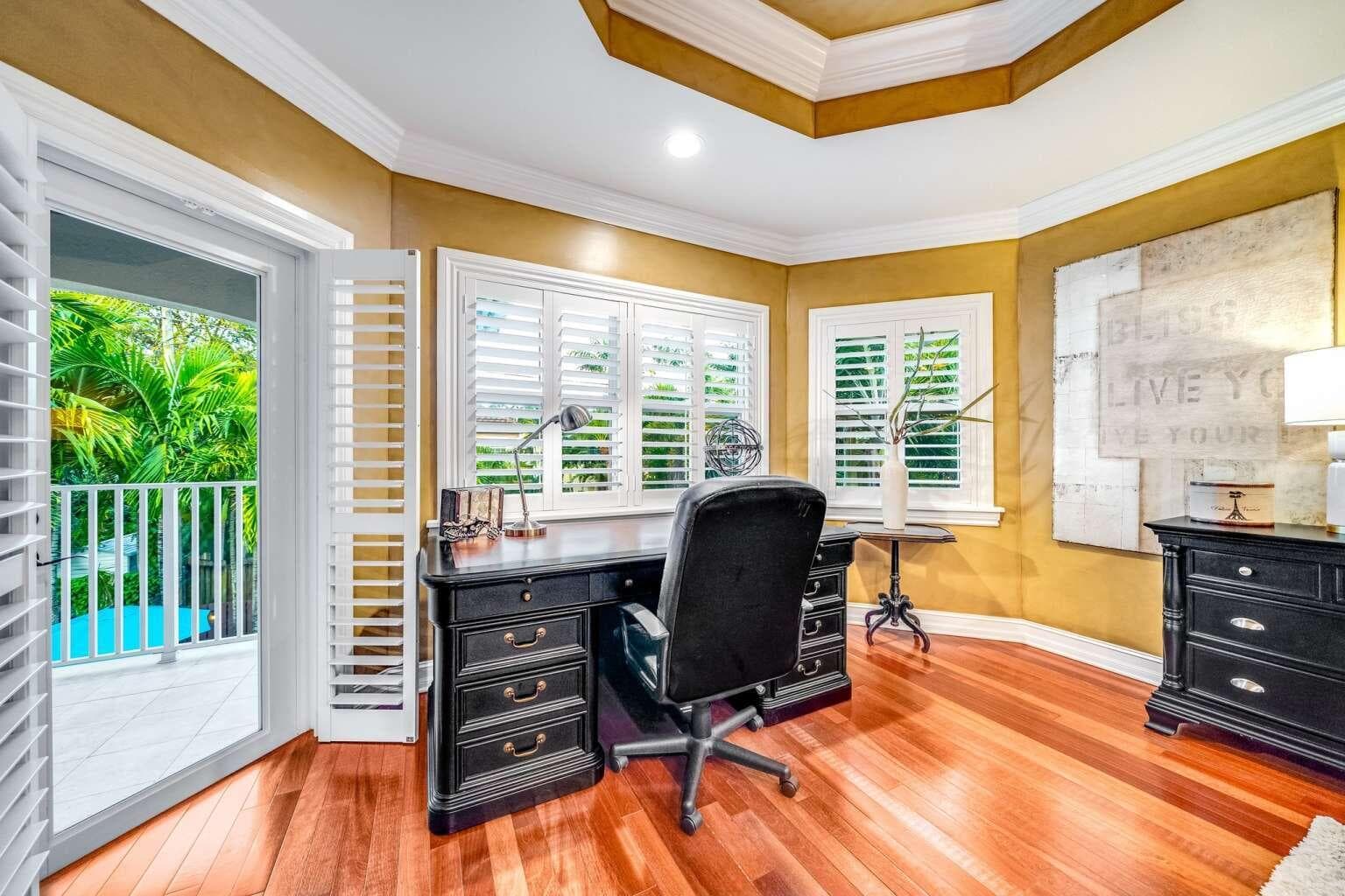 512 NE 12th Avenue, Fort Lauderdale, FL 33301 — photo 28 of 40