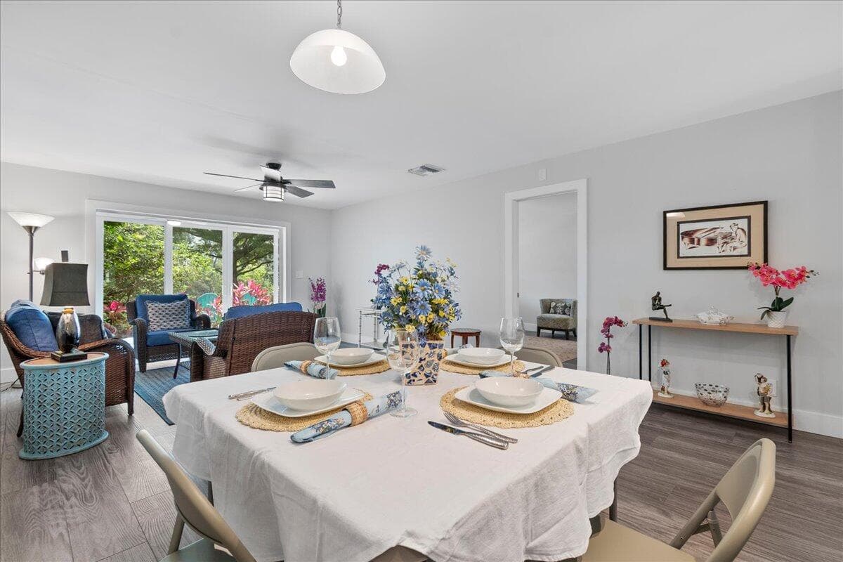 178 Lake Susan Lane, West Palm Beach, FL 33411 — photo 9 of 34