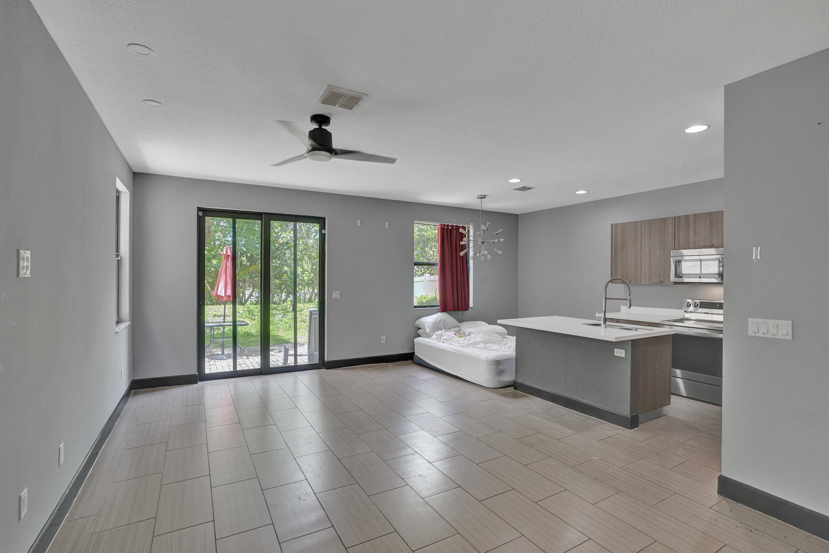 5902 NW 46th Lane, Tamarac, FL 33319 — photo 3 of 10