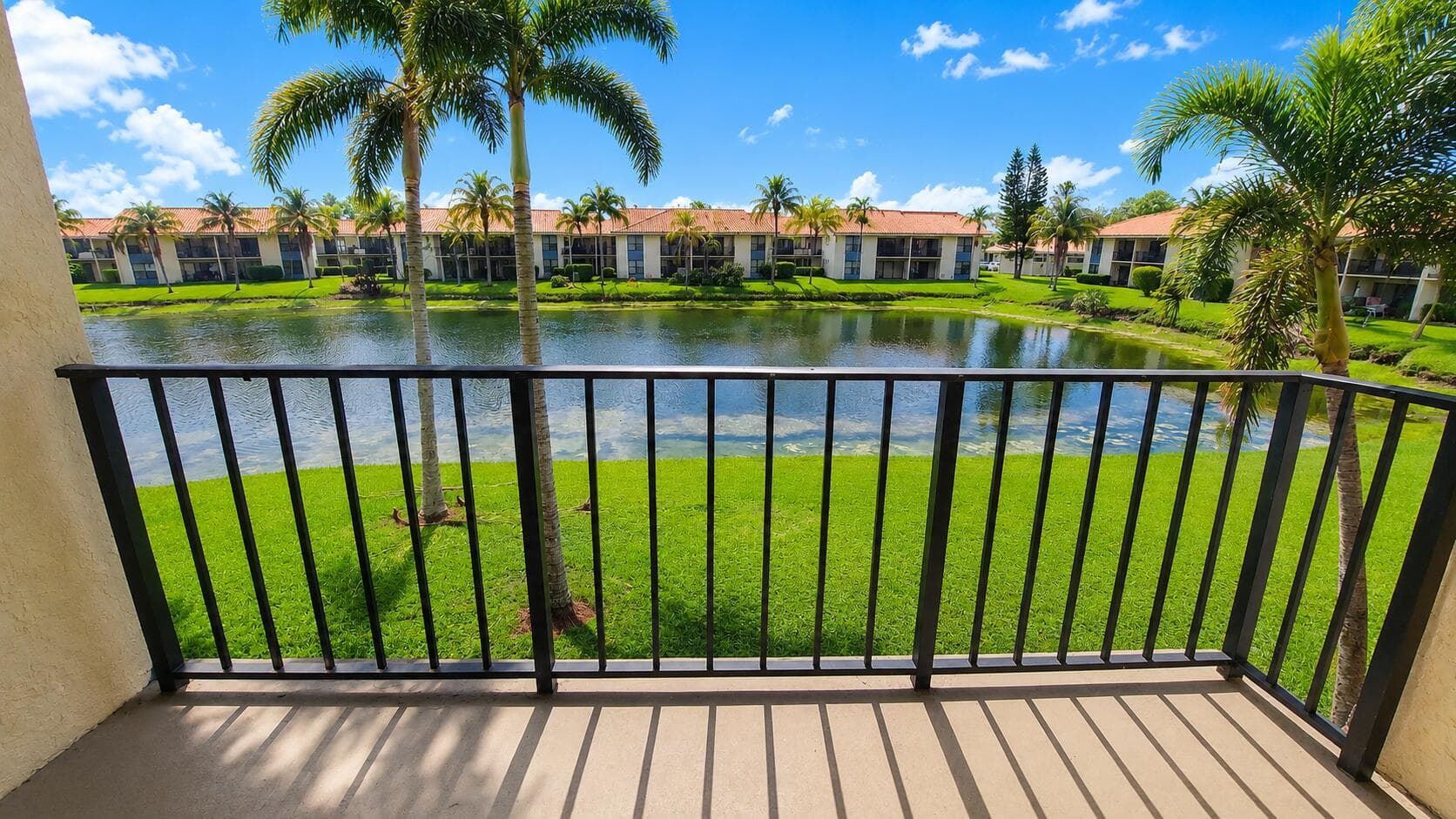 1463 Lake Crystal Drive G, West Palm Beach, FL 33411 — photo 3 of 14