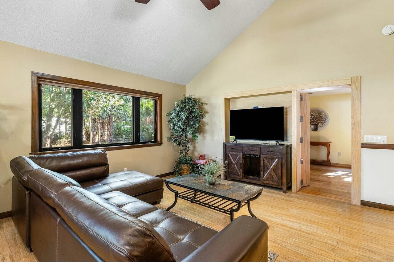 9266 Pinion Drive, Lake Worth, FL 33467 — photo 10 of 68