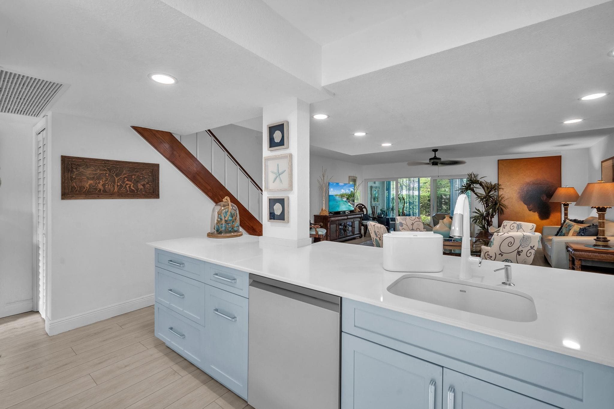 3073 N Palm Aire Drive 3073, Pompano Beach, FL 33069 — photo 5 of 43