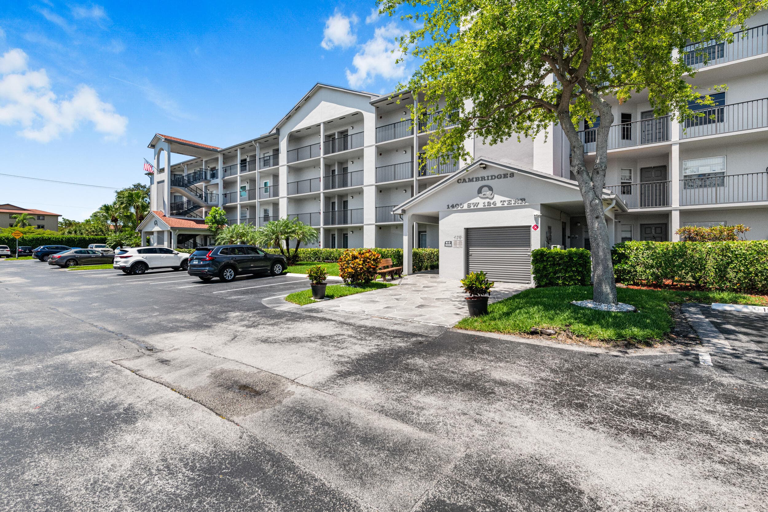 1400 SW 124th Terrace 406q, Pembroke Pines, FL 33027 — photo 4 of 19