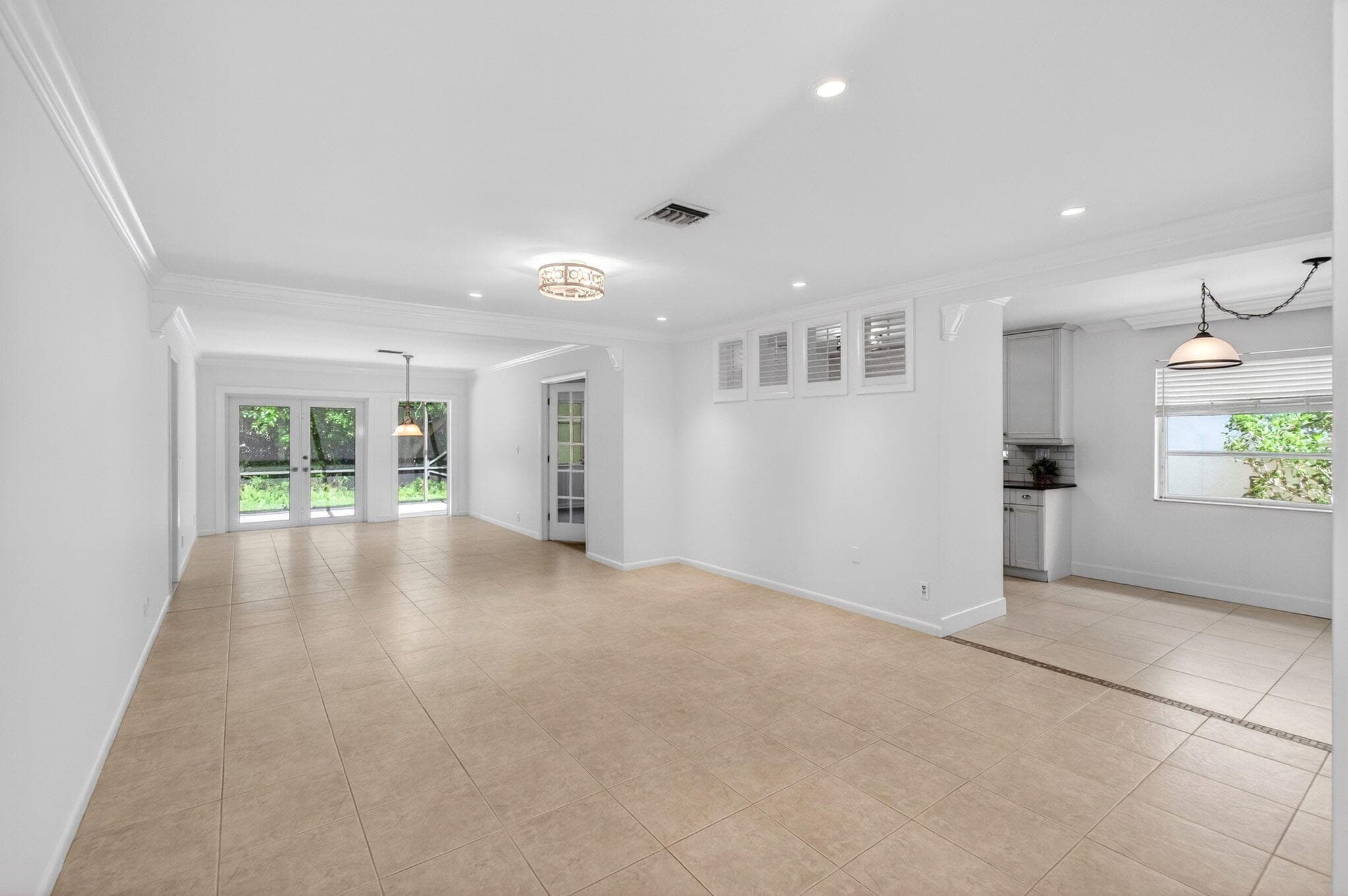 201 Del Rio Boulevard, Boca Raton, FL 33432 — photo 6 of 57