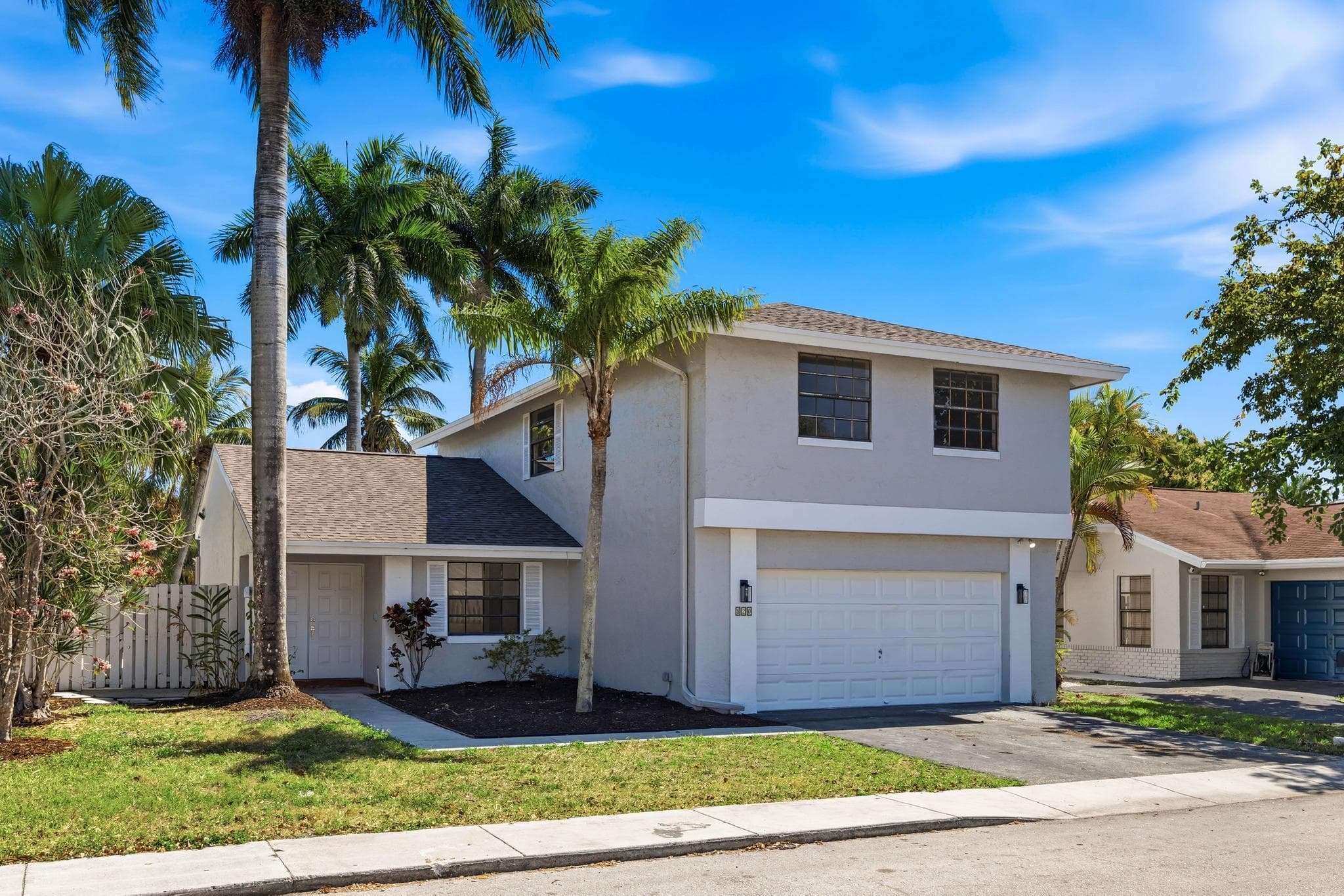 820 Rock Hill Avenue, Davie, FL 33325 — photo 5 of 33