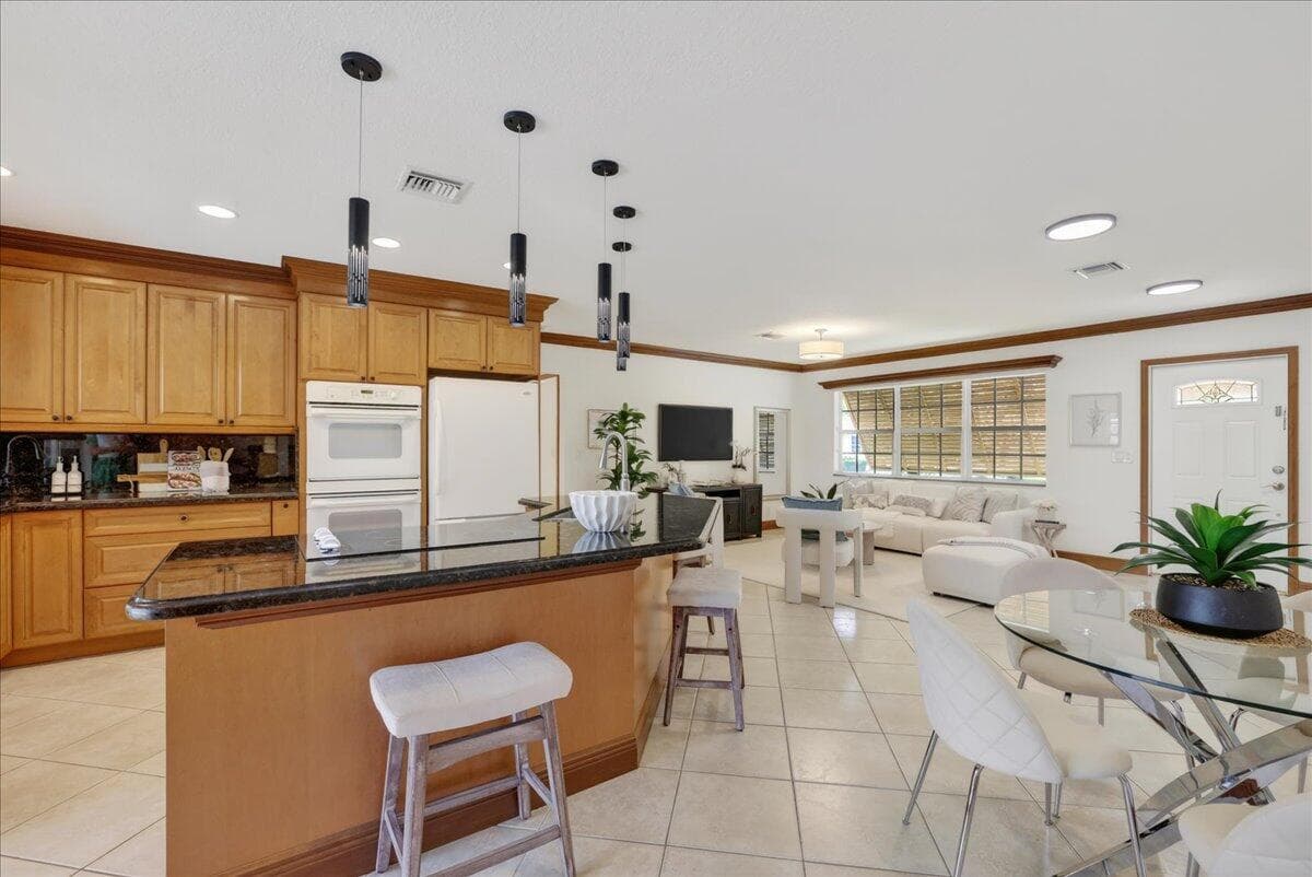 7 Tam O Shanter Lane, Boca Raton, FL 33431 — photo 14 of 35