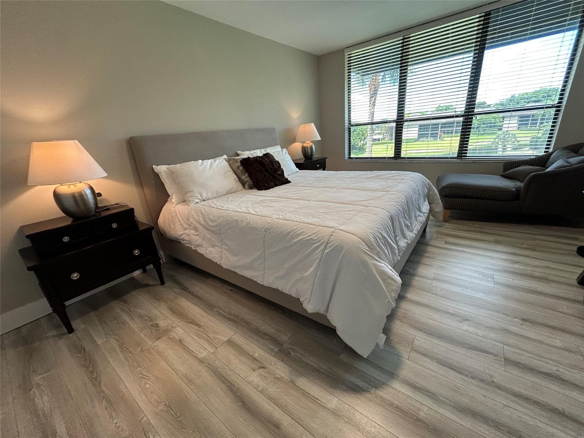 7582 Regency Lake Drive, Boca Raton, FL 33433 — photo 7 of 20