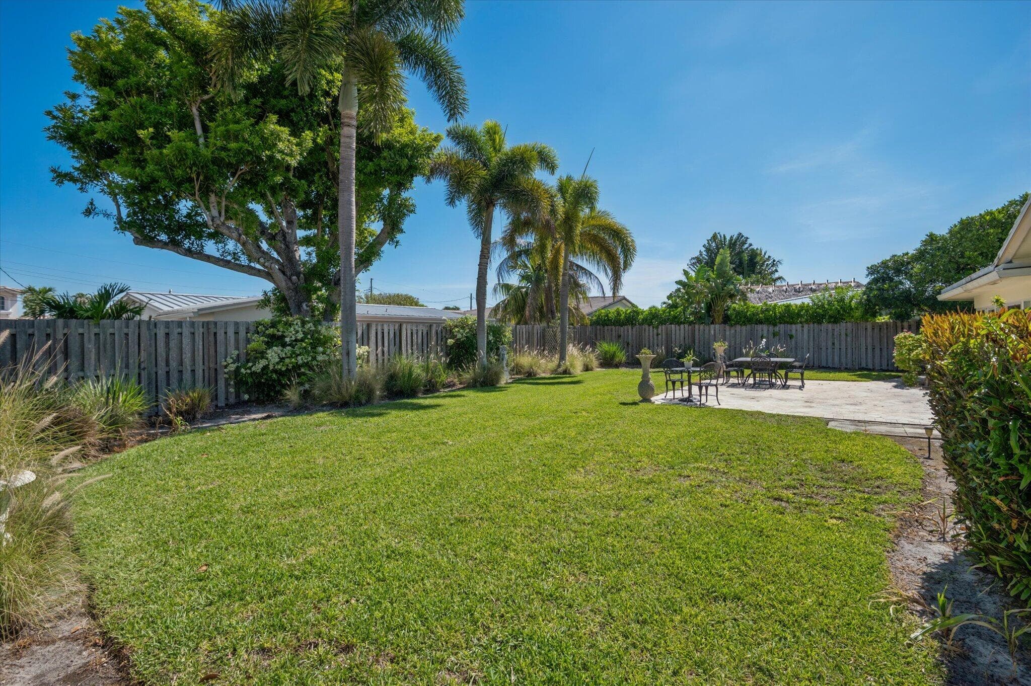 611 SE 11th Street, Pompano Beach, FL 33060 — photo 20 of 25
