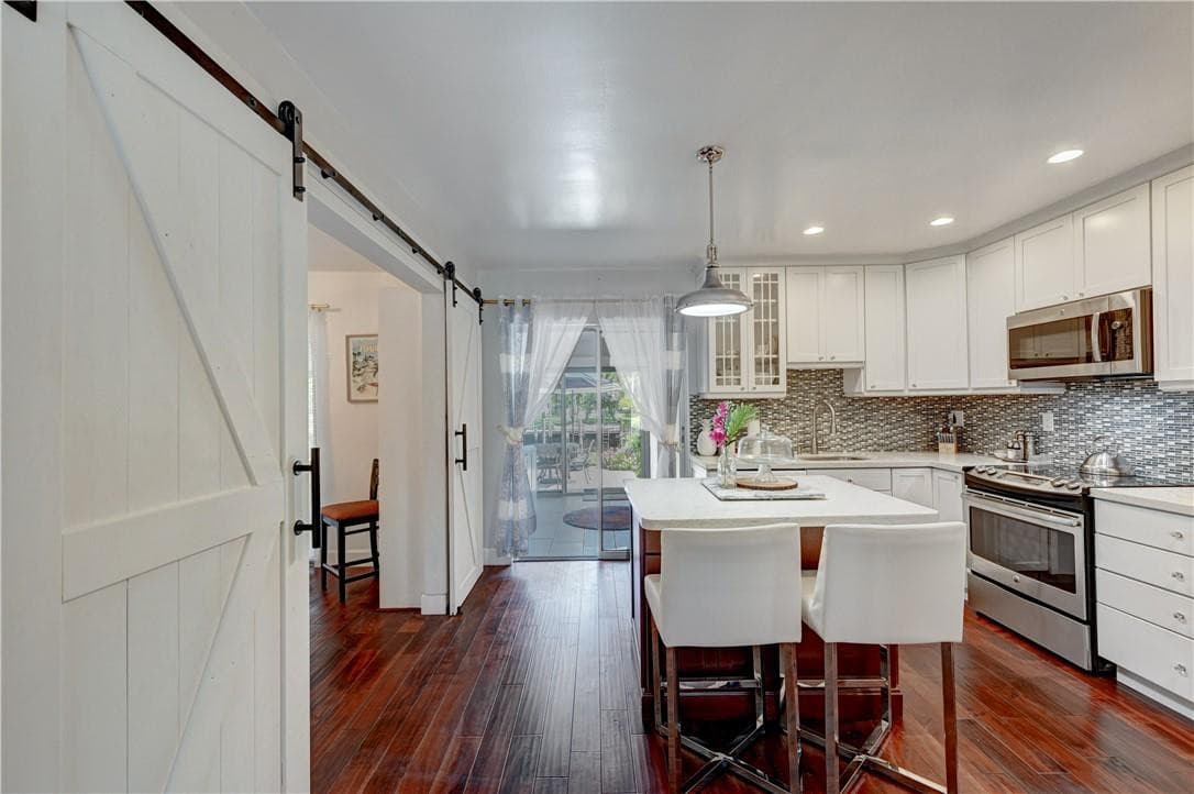 1844 SE 7th Street, Pompano Beach, FL 33060 — photo 1 of 64