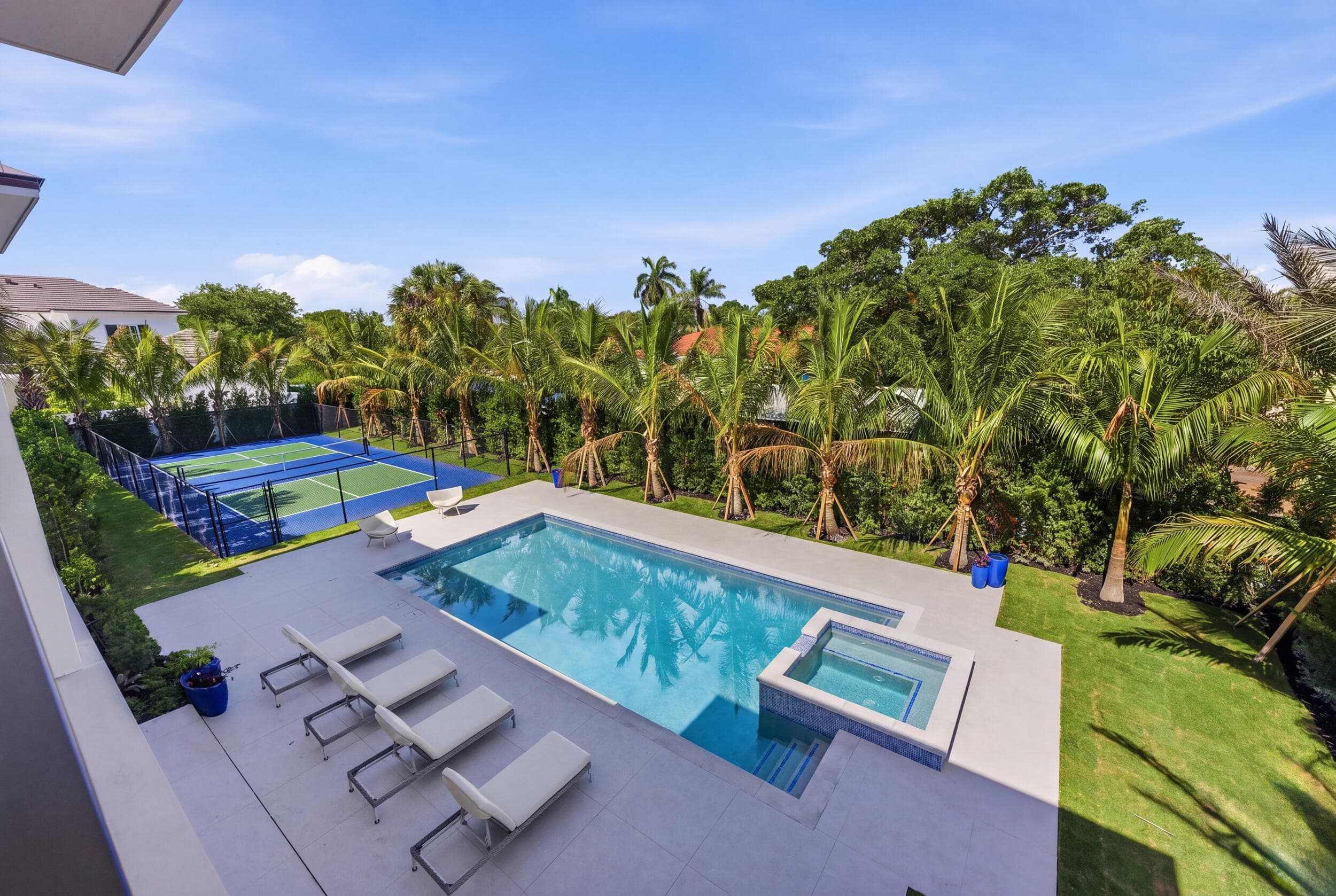 210 Cortez Road, West Palm Beach, FL 33405 — photo 2 of 35