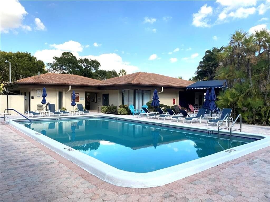 21766 Cypress Drive 20-g, Boca Raton, FL 33433 — photo 40 of 43