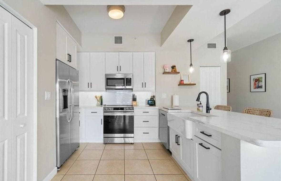 1931 NE 2nd Street 305, Deerfield Beach, FL 33441 — photo 5 of 13