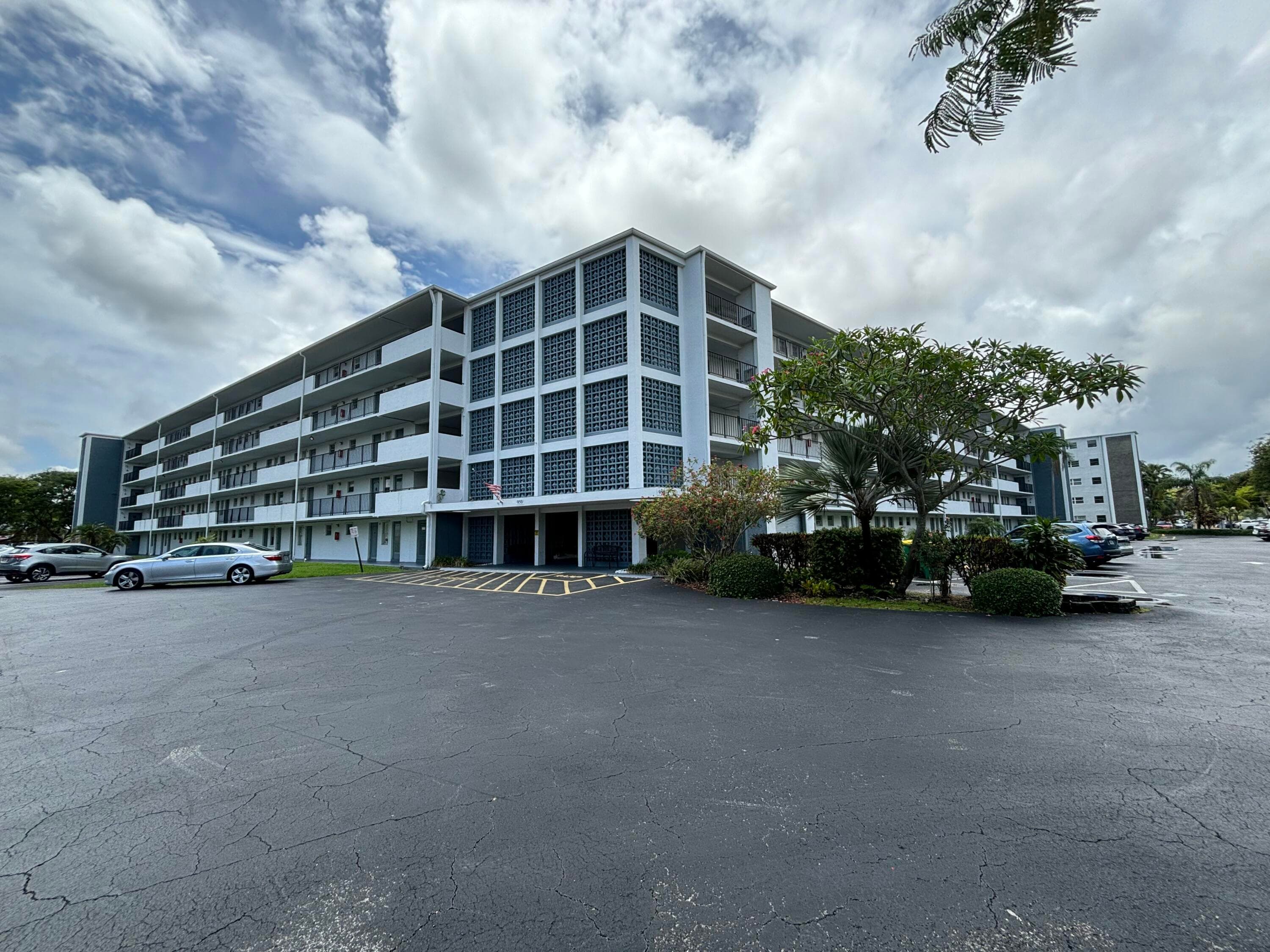 950 Hillcrest Drive 514, Hollywood, FL 33021 — photo 42 of 42
