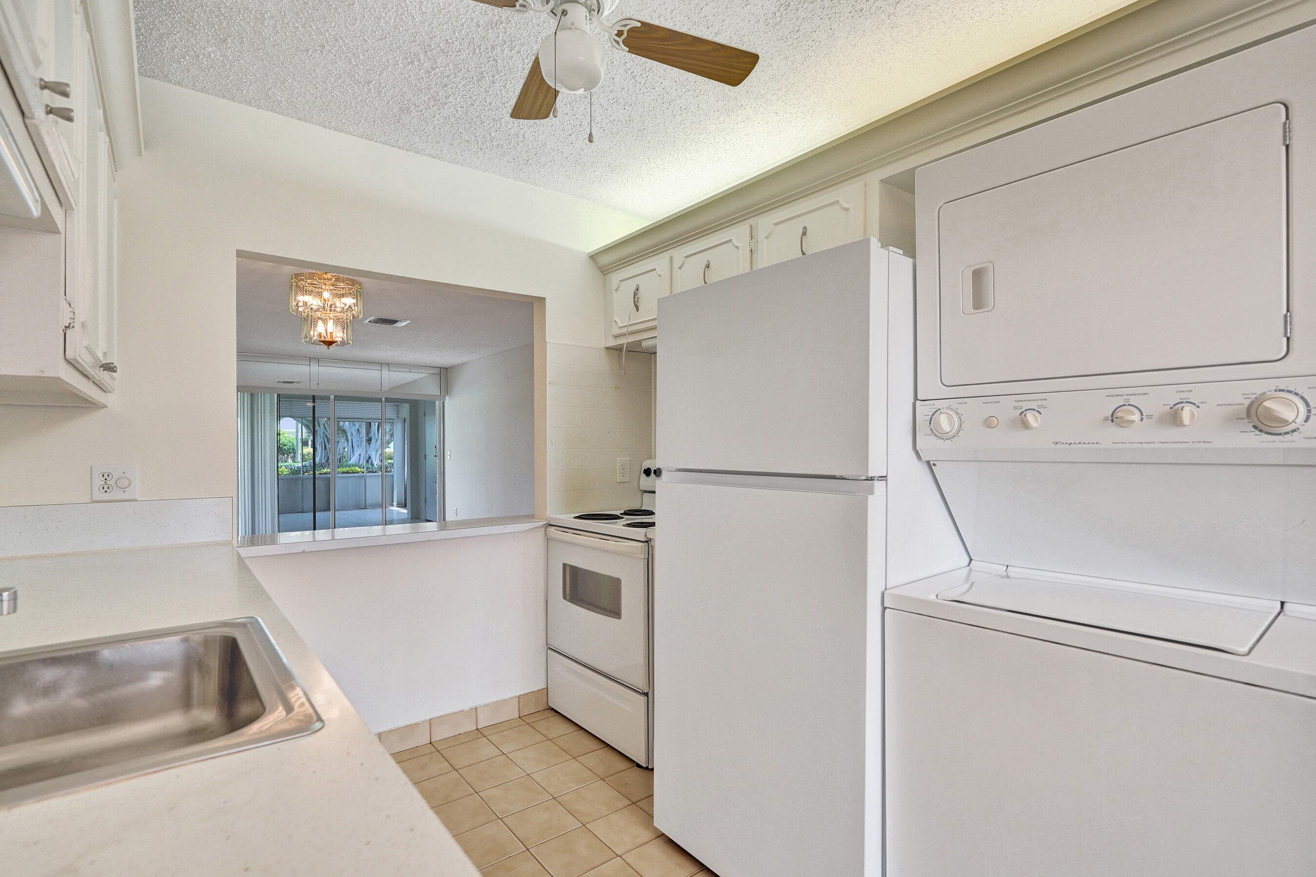 2521 Juniper Drive 11-b, Delray Beach, FL 33445 — photo 23 of 41