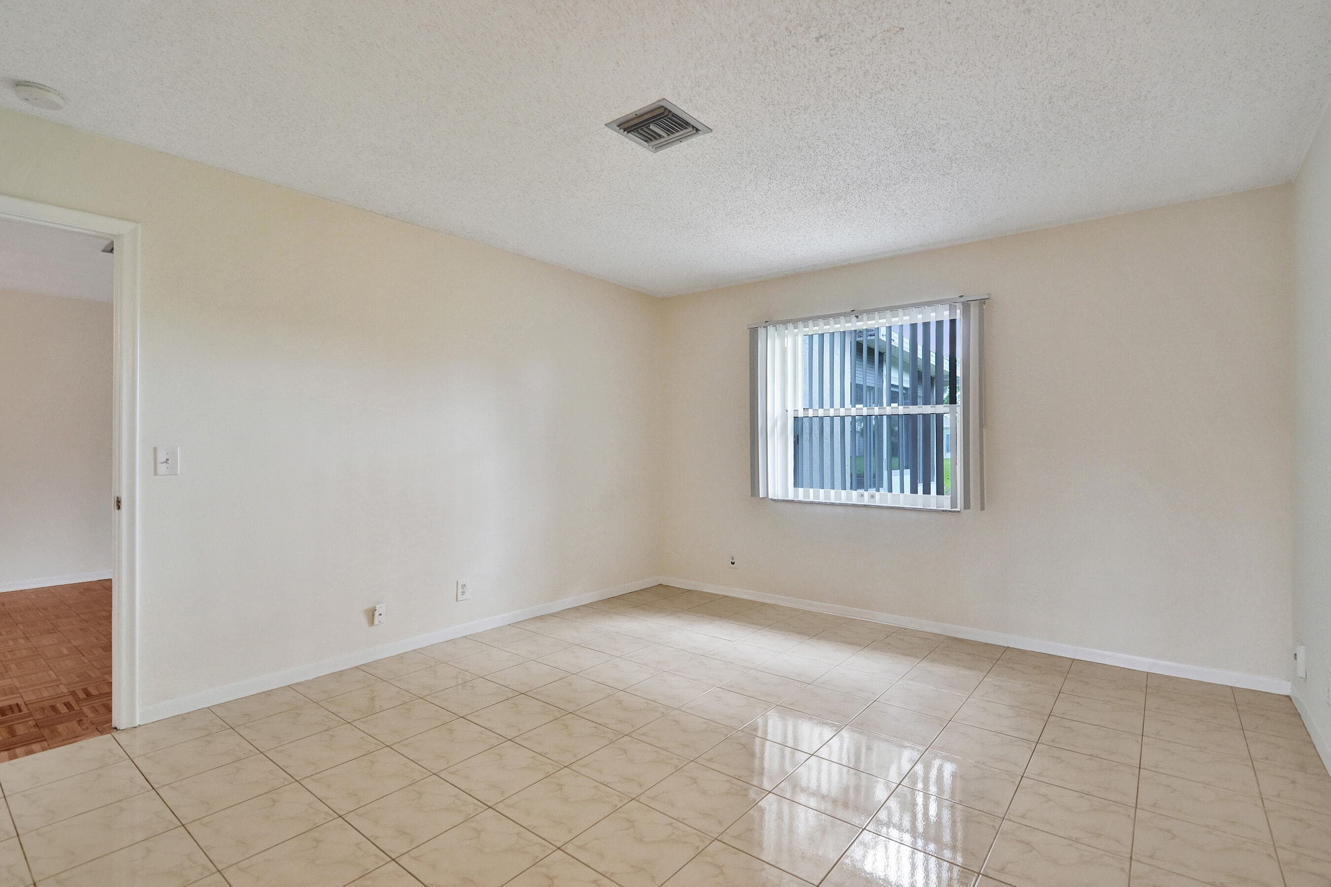 2521 Juniper Drive 11-b, Delray Beach, FL 33445 — photo 15 of 41