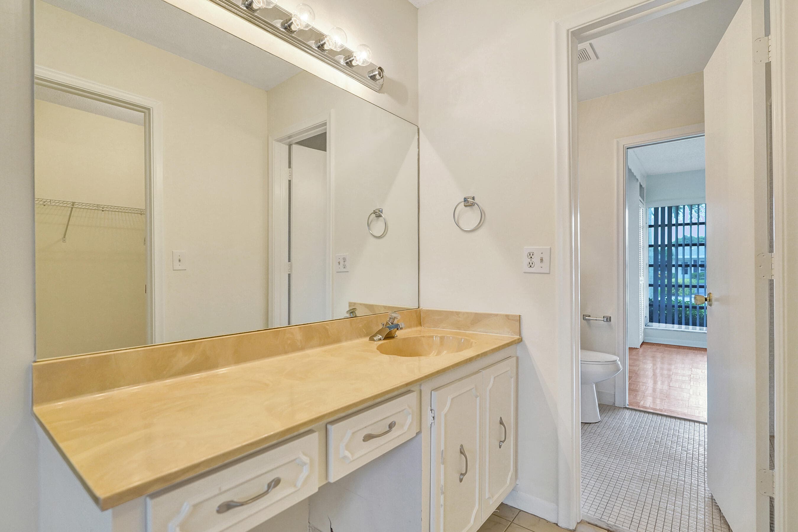 2521 Juniper Drive 11-b, Delray Beach, FL 33445 — photo 17 of 41