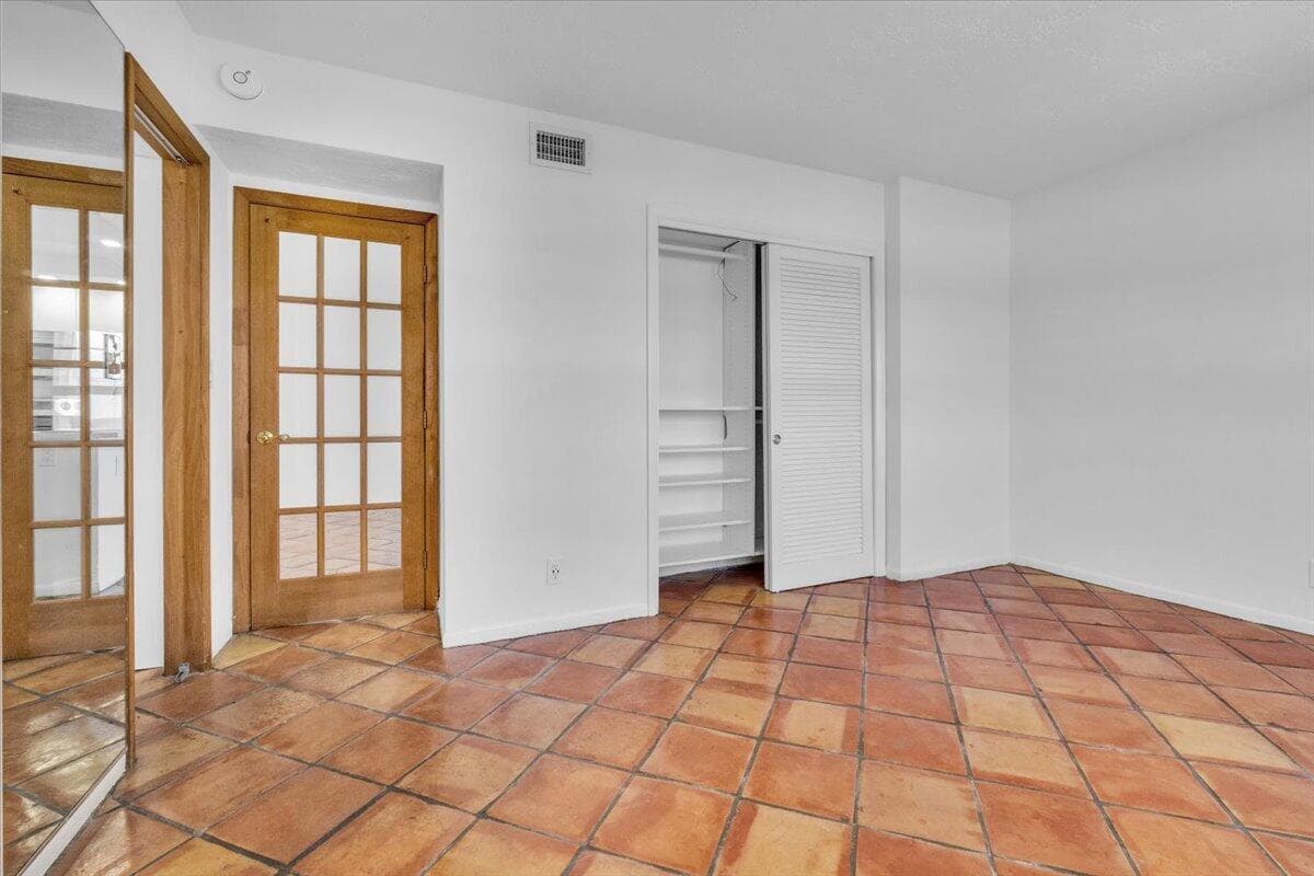 6000 N Ocean Drive 7c, Lauderdale-By-The-Sea, FL 33308 — photo 16 of 45