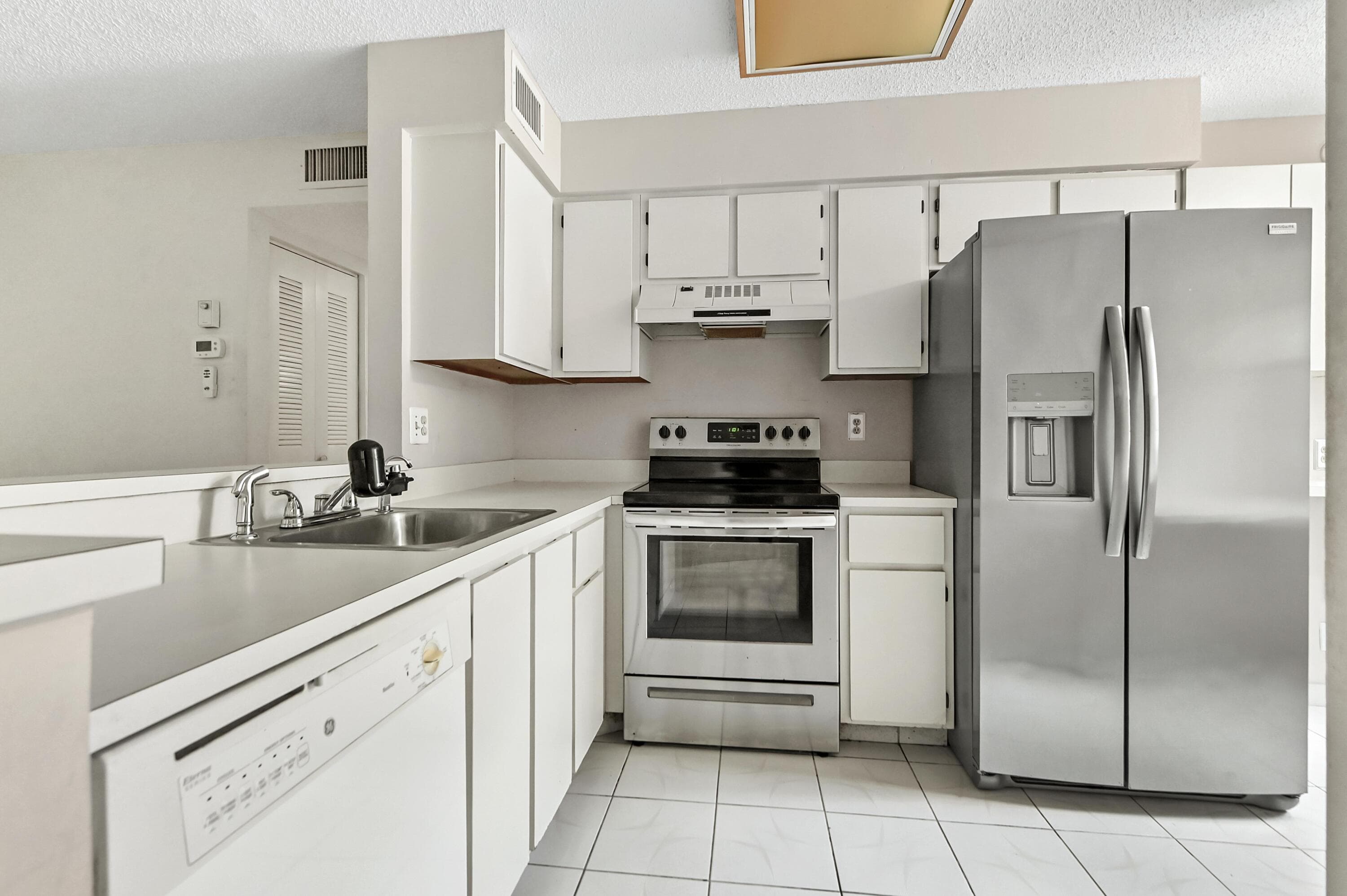 6586 Southurst Terrace 103, Delray Beach, FL 33446 — photo 12 of 28