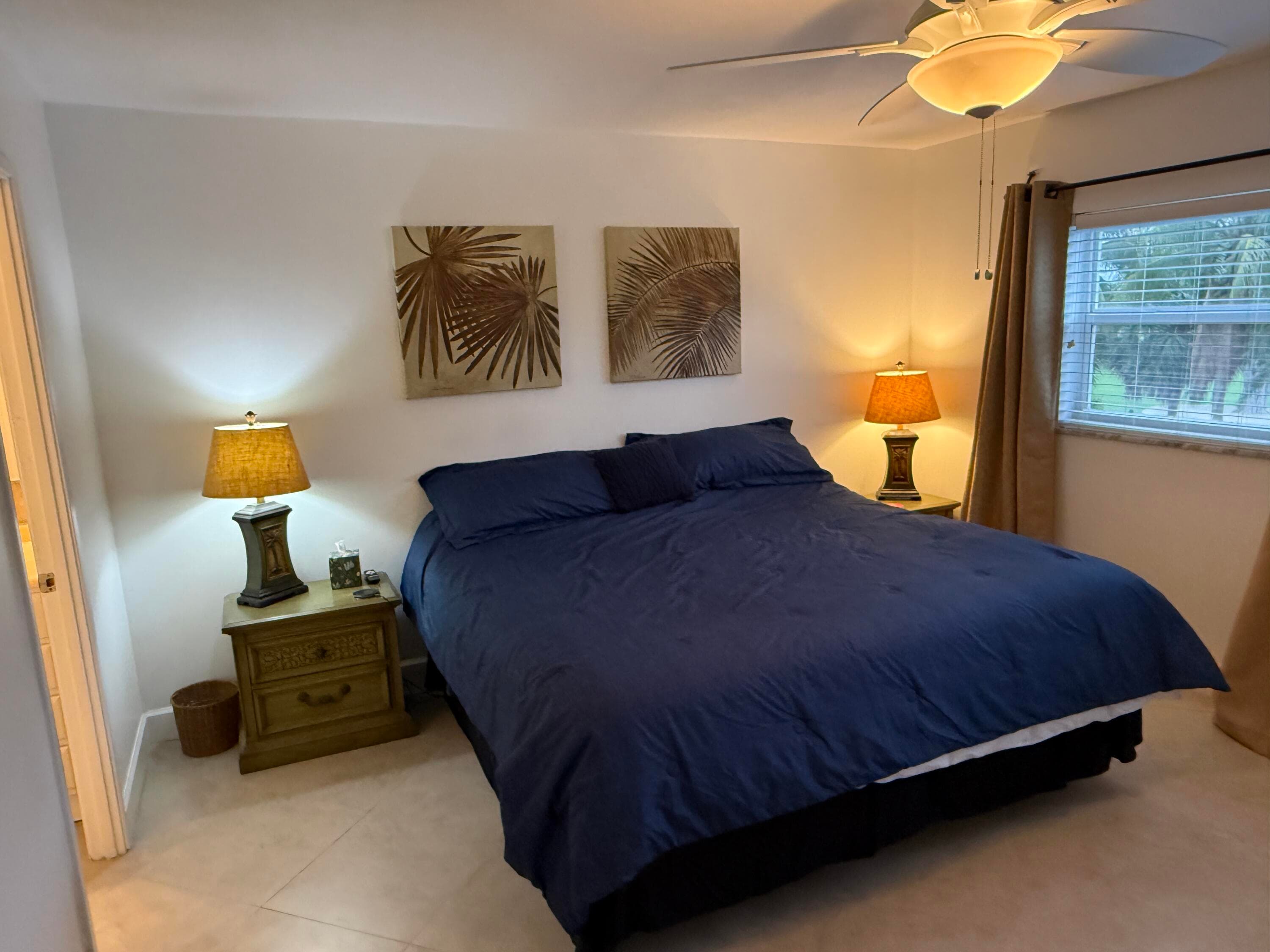 300 NE 14th Avenue 411, Hallandale Beach, FL 33009 — photo 19 of 45