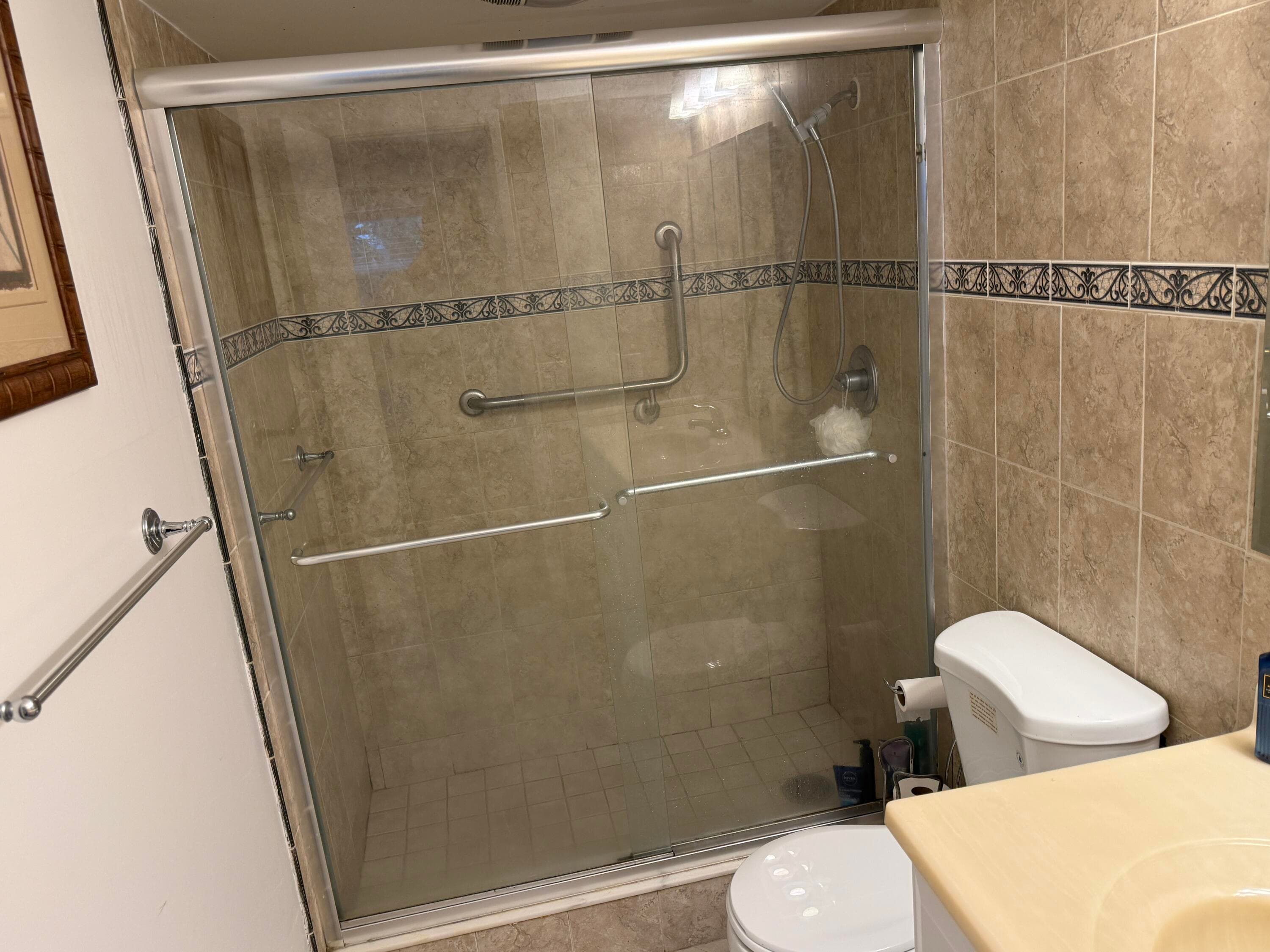 300 NE 14th Avenue 411, Hallandale Beach, FL 33009 — photo 25 of 45