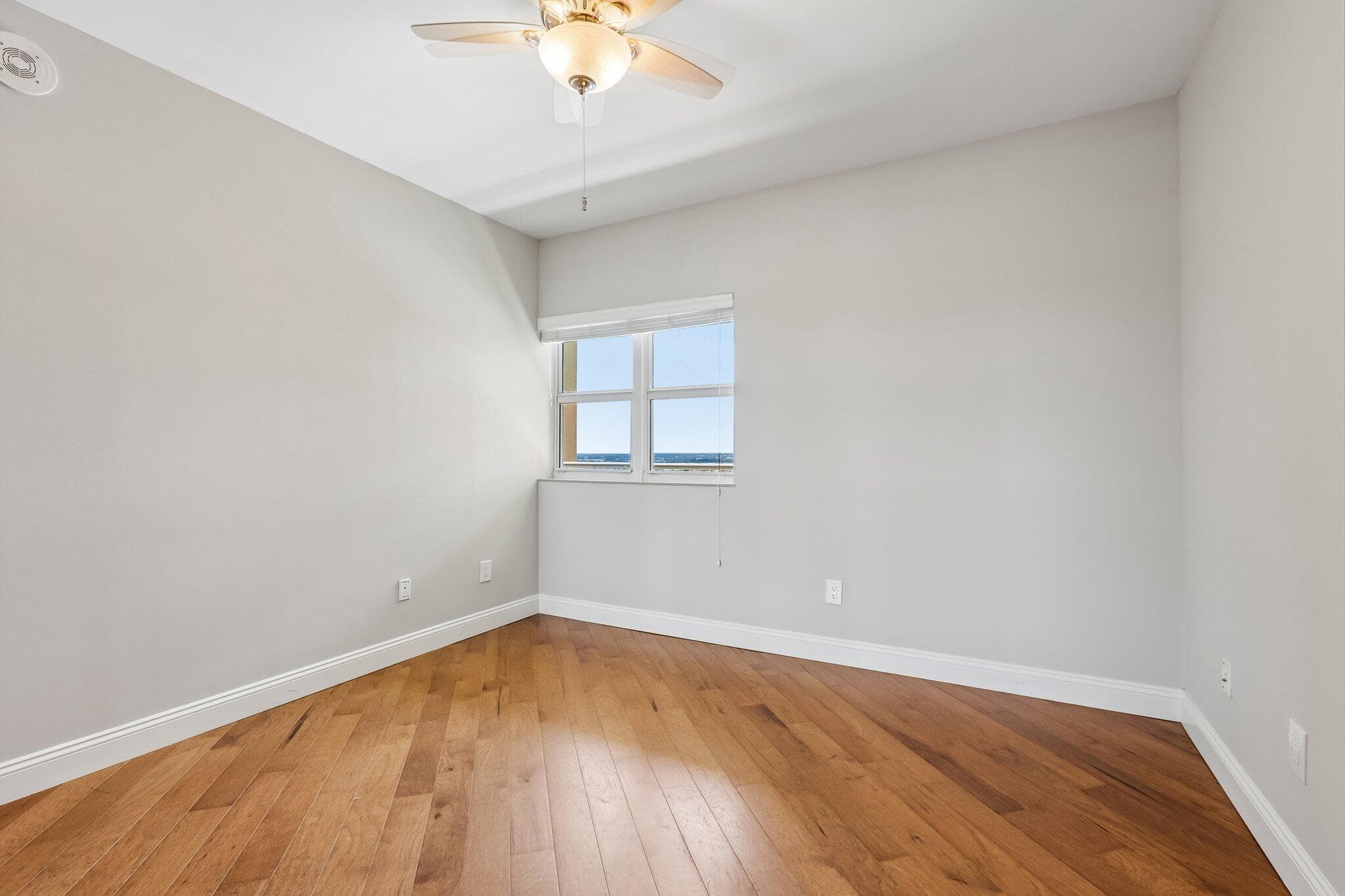 2640 Lake Shore Drive 2508, Riviera Beach, FL 33404 — photo 23 of 66