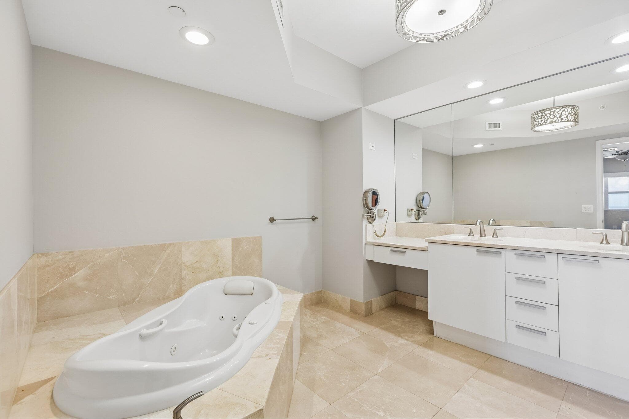 2640 Lake Shore Drive 2508, Riviera Beach, FL 33404 — photo 41 of 66