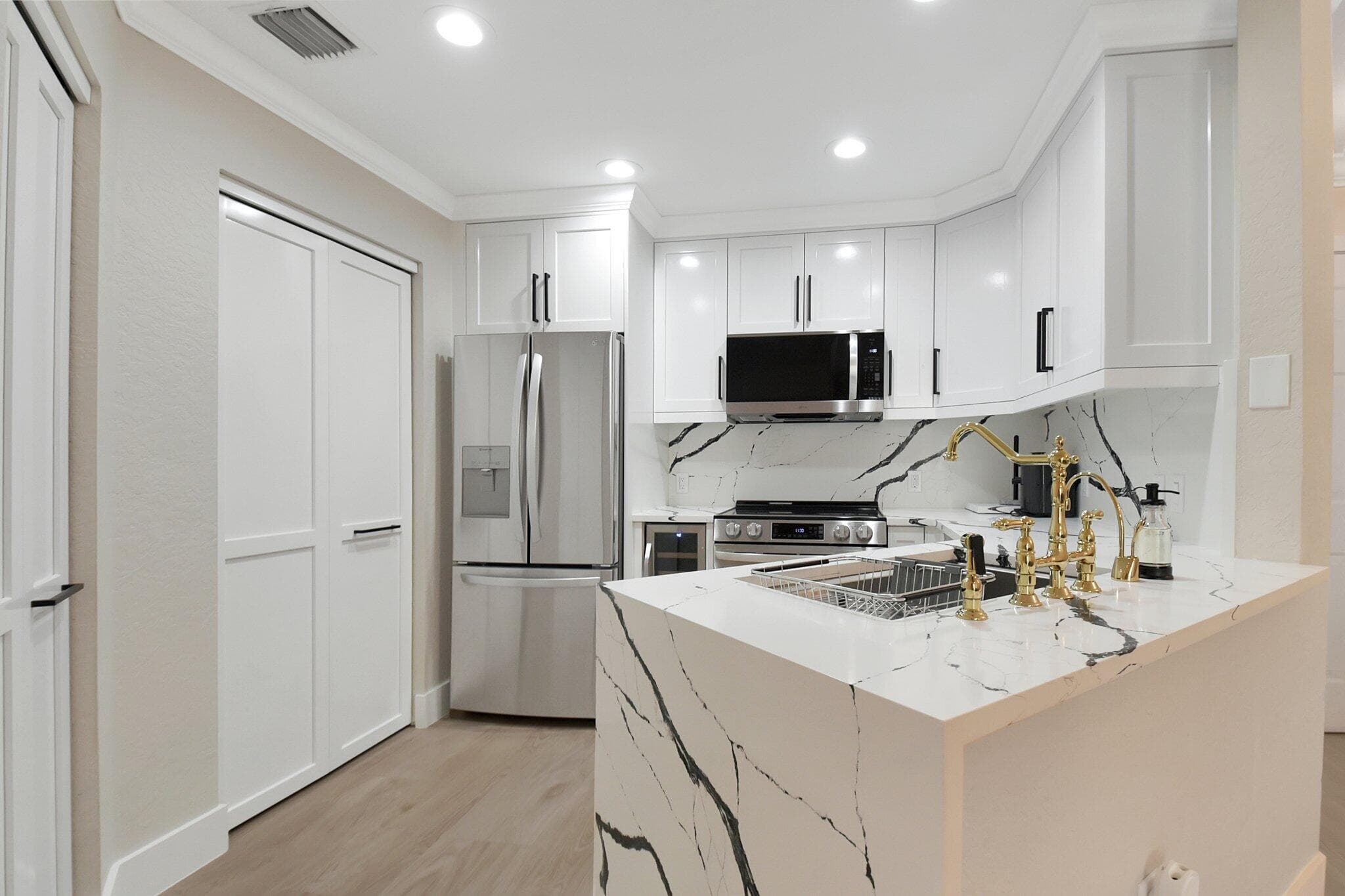 1803 N Flagler Drive 203, West Palm Beach, FL 33407 — photo 11 of 22