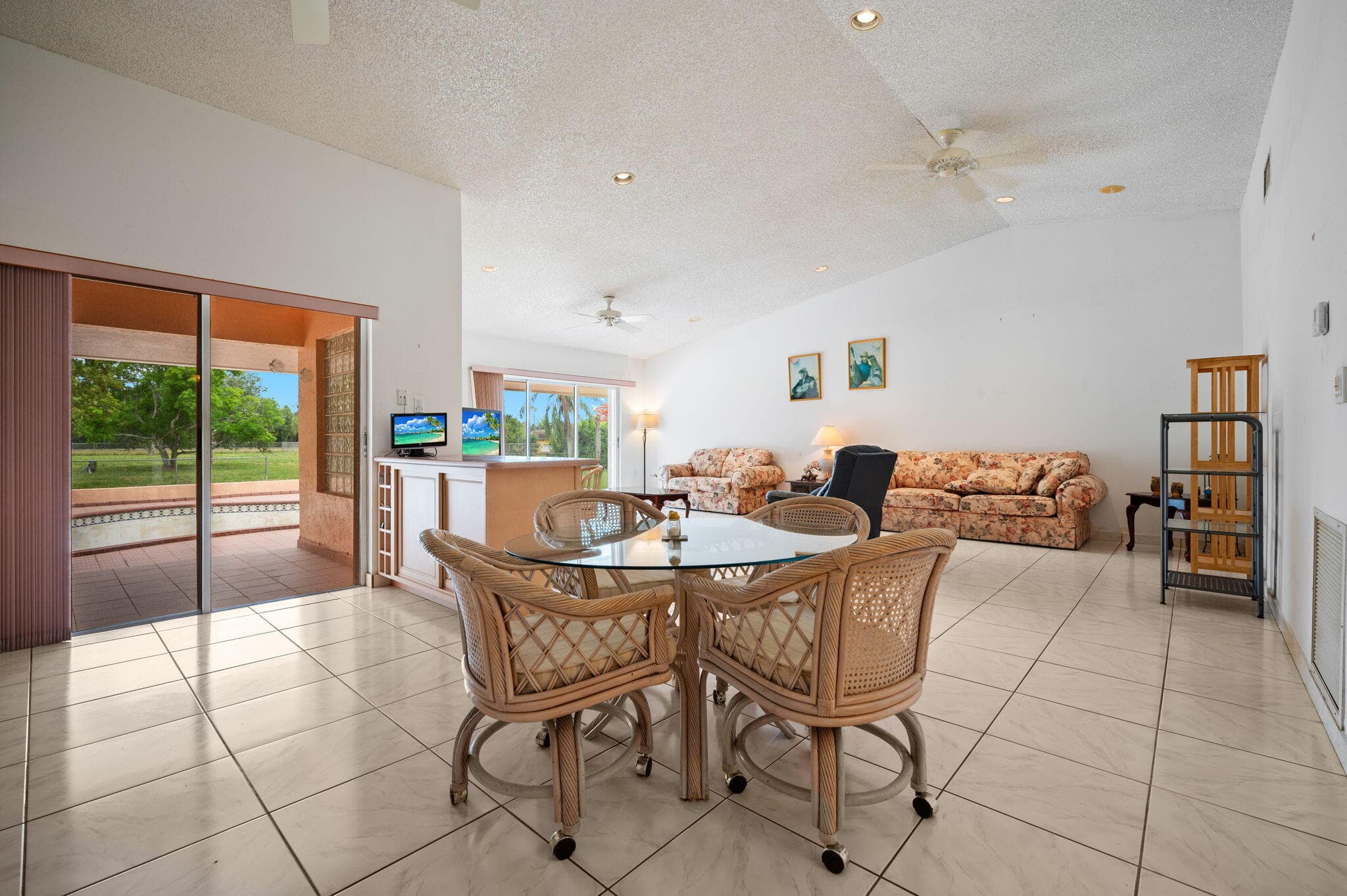 19340 SW 190th Street, Miami, FL 33187 — photo 13 of 46
