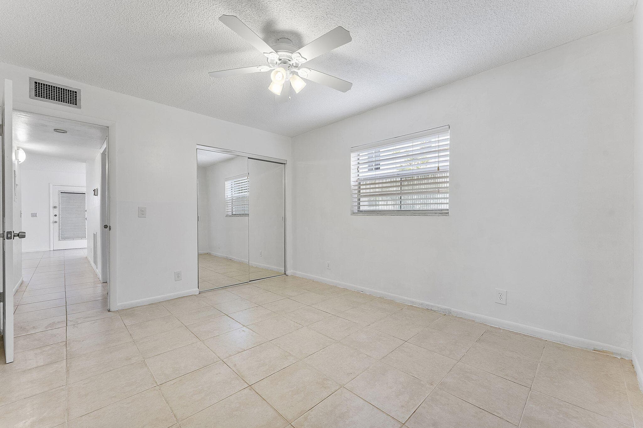 877 Flanders S, Delray Beach, FL 33484 — photo 20 of 27