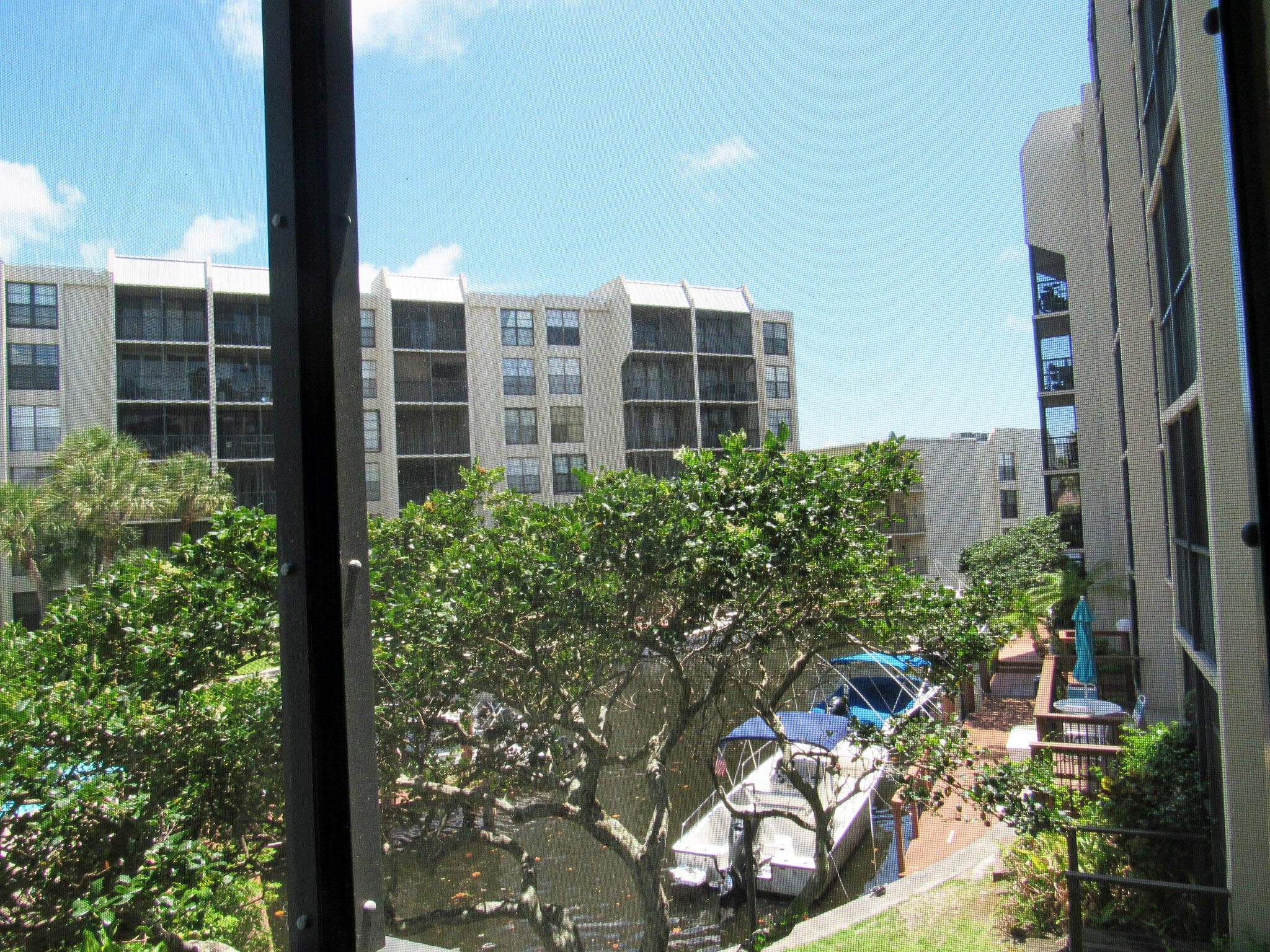 21 Royal Palm Way 2020, Boca Raton, FL 33432 — photo 17 of 93