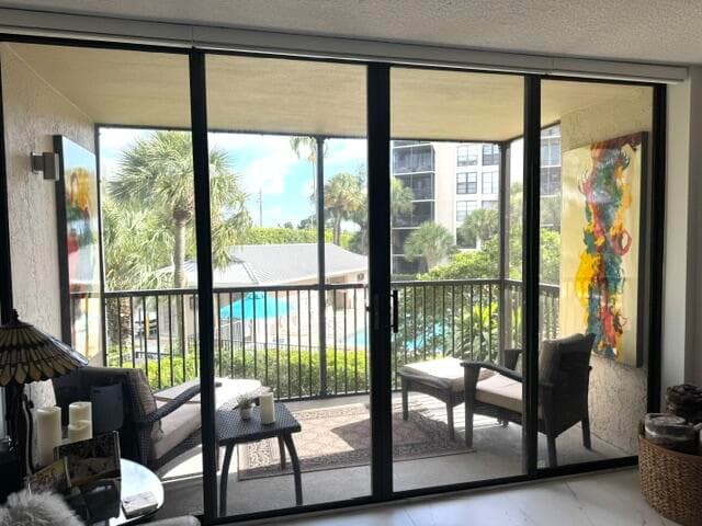 21 Royal Palm Way 2020, Boca Raton, FL 33432 — photo 16 of 93