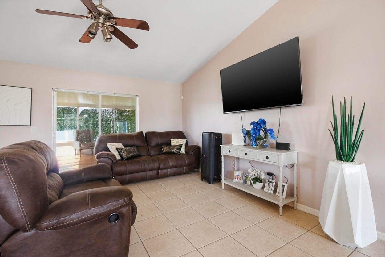 2718 SW Hamilton Avenue, Port St. Lucie, FL 34987 — photo 33 of 46