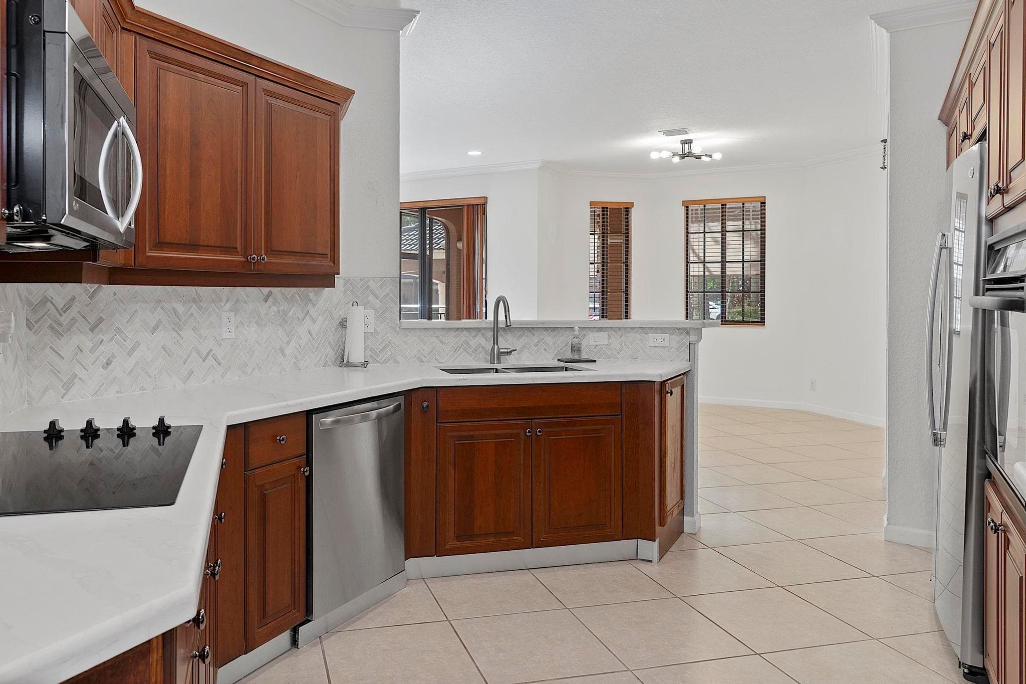 2742 Kinsington Circle, Weston, FL 33332 — photo 14 of 29