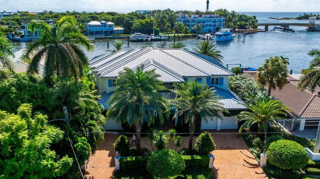 2798 NE 24th Street, Lighthouse Point, FL 33064 — photo 1 of 61