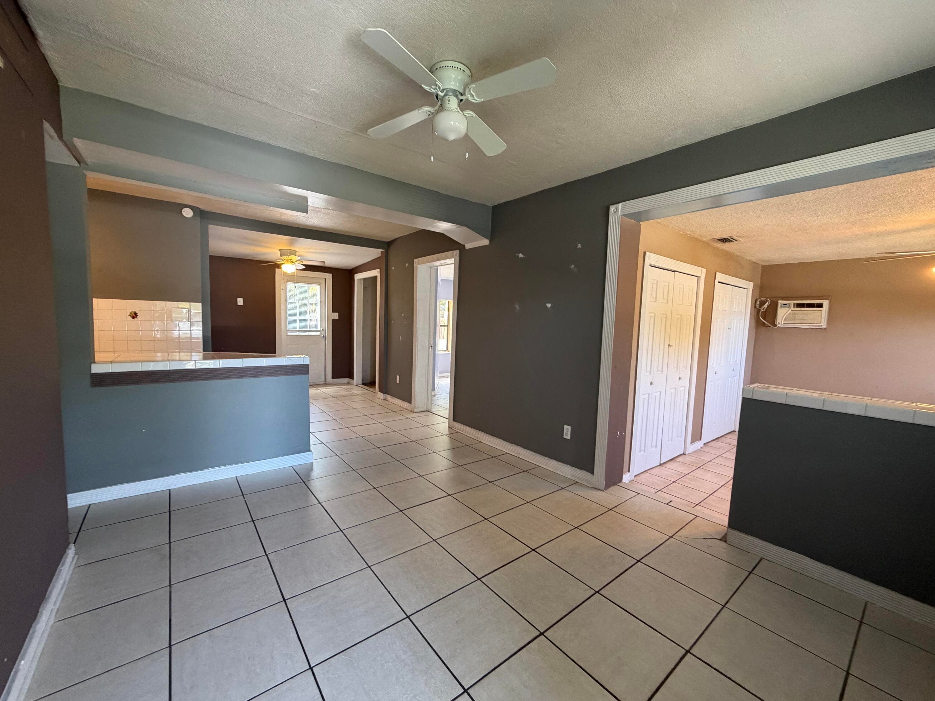 5233 NE 20th Terrace, Pompano Beach, FL 33064 — photo 4 of 20