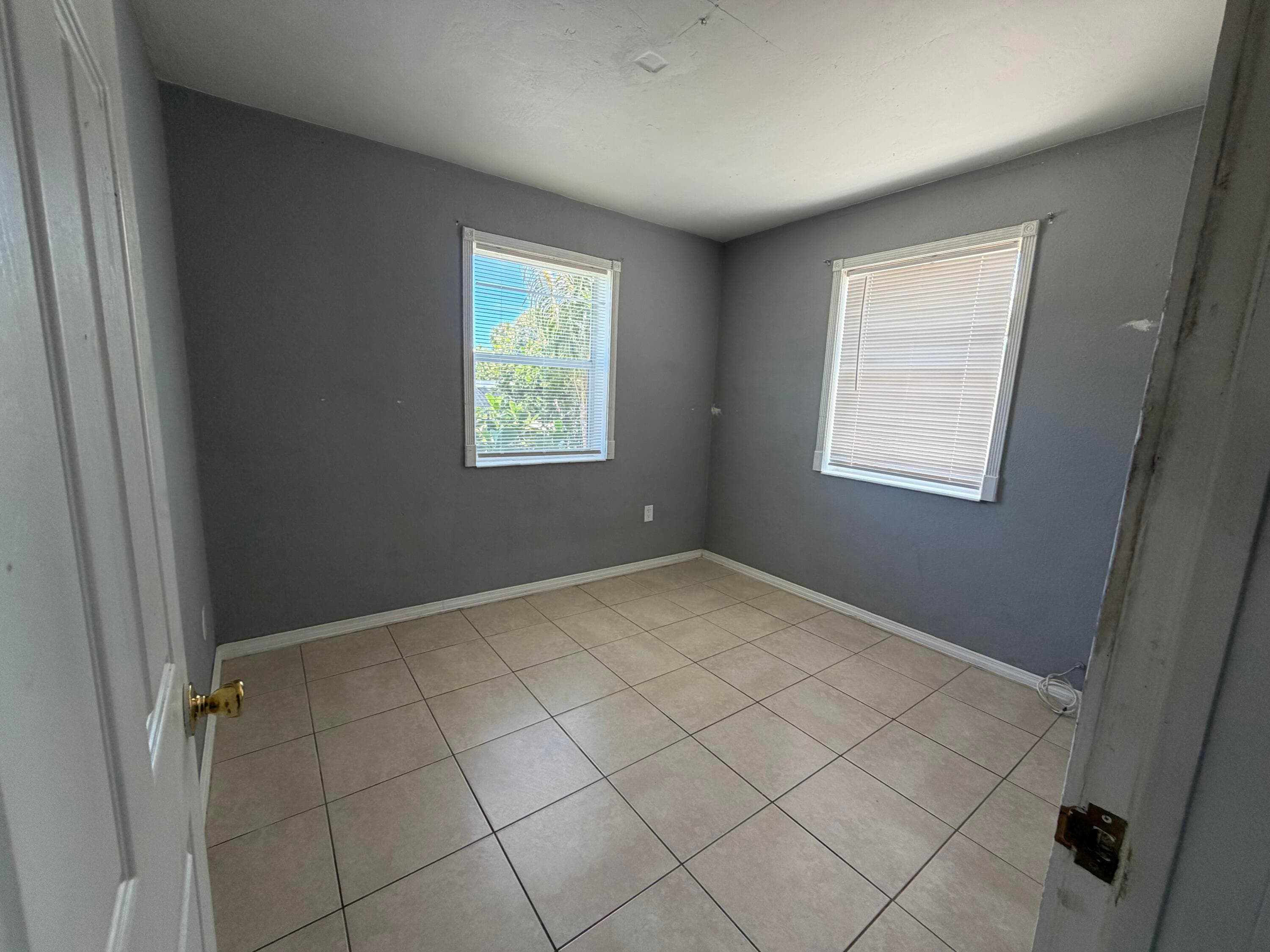 5233 NE 20th Terrace, Pompano Beach, FL 33064 — photo 8 of 20