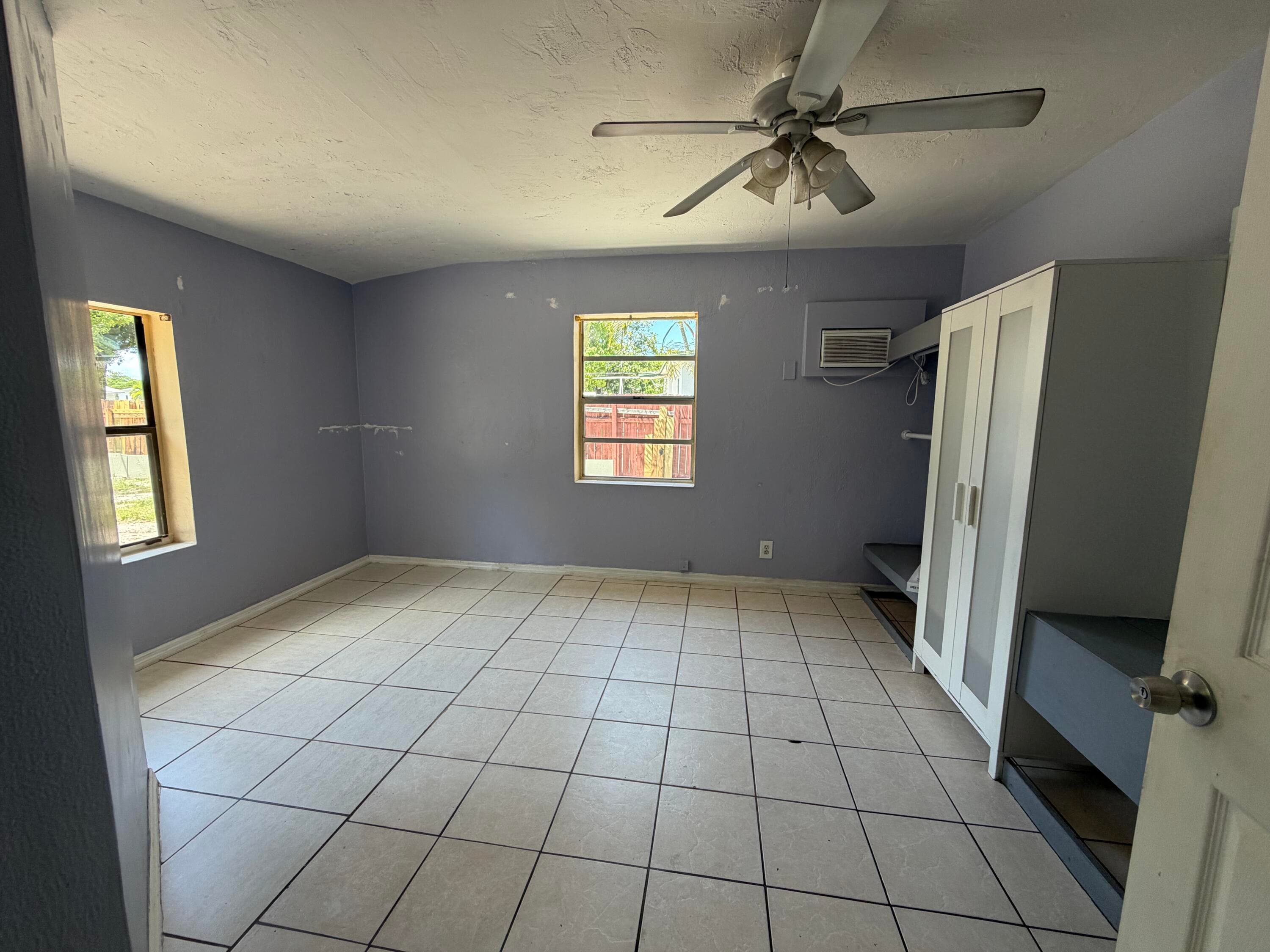 5233 NE 20th Terrace, Pompano Beach, FL 33064 — photo 10 of 20