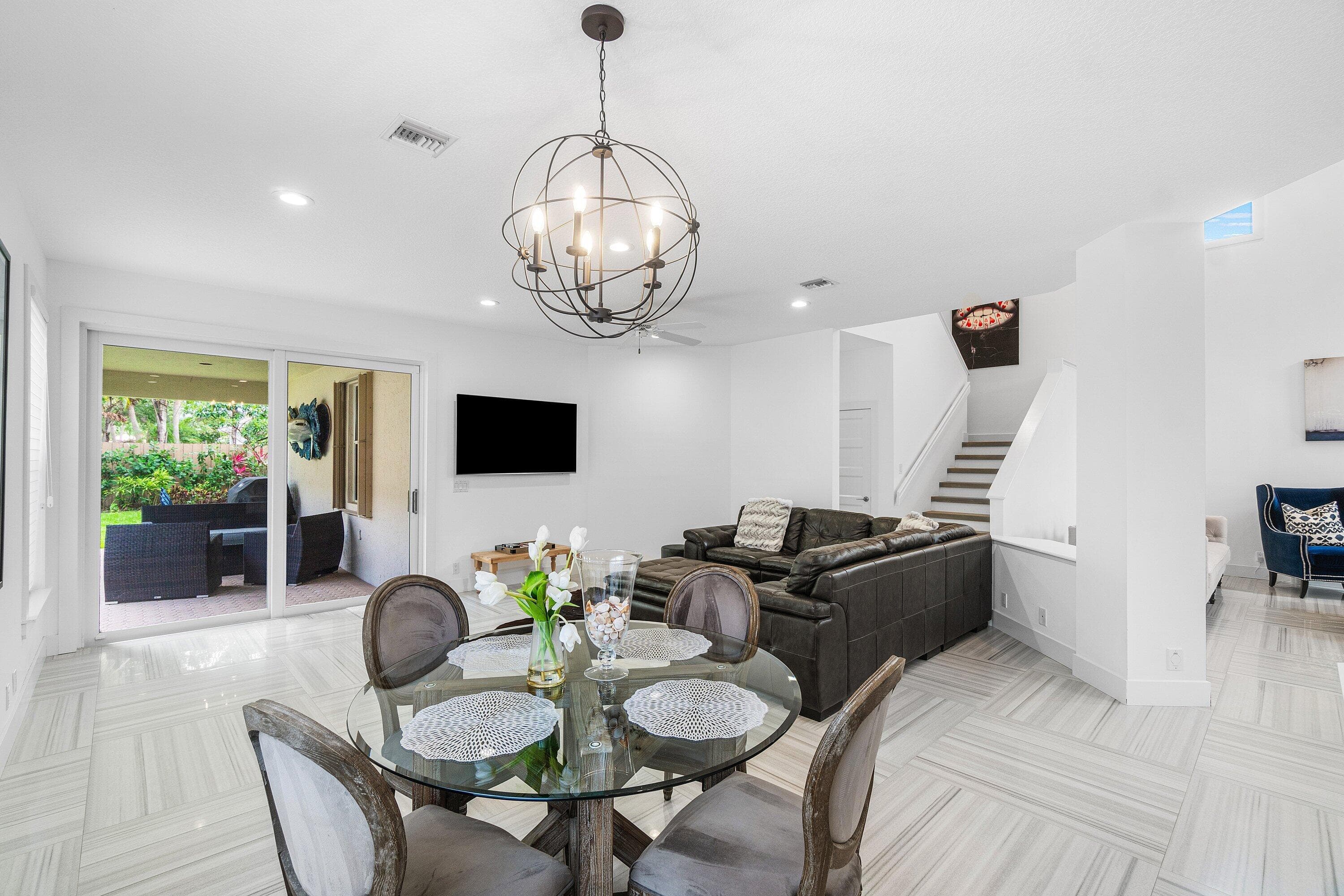 2404 NW 67th Street, Boca Raton, FL 33496 — photo 12 of 74