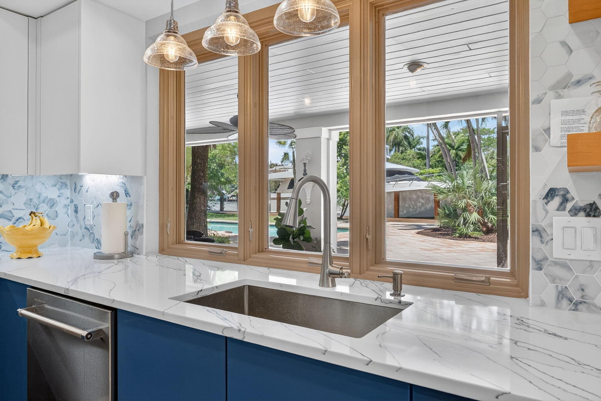 829 Coconut Drive, Fort Lauderdale, FL 33315 — photo 18 of 61