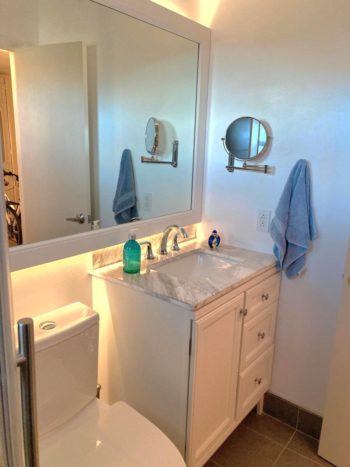 209 Oxford 100 209, West Palm Beach, FL 33417 — photo 23 of 39