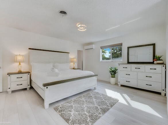 1250 Arthur Street, Hollywood, FL 33019 — photo 12 of 25