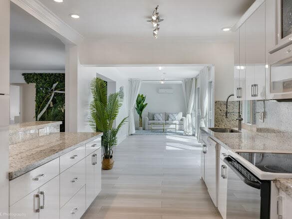 1250 Arthur Street, Hollywood, FL 33019 — photo 3 of 25
