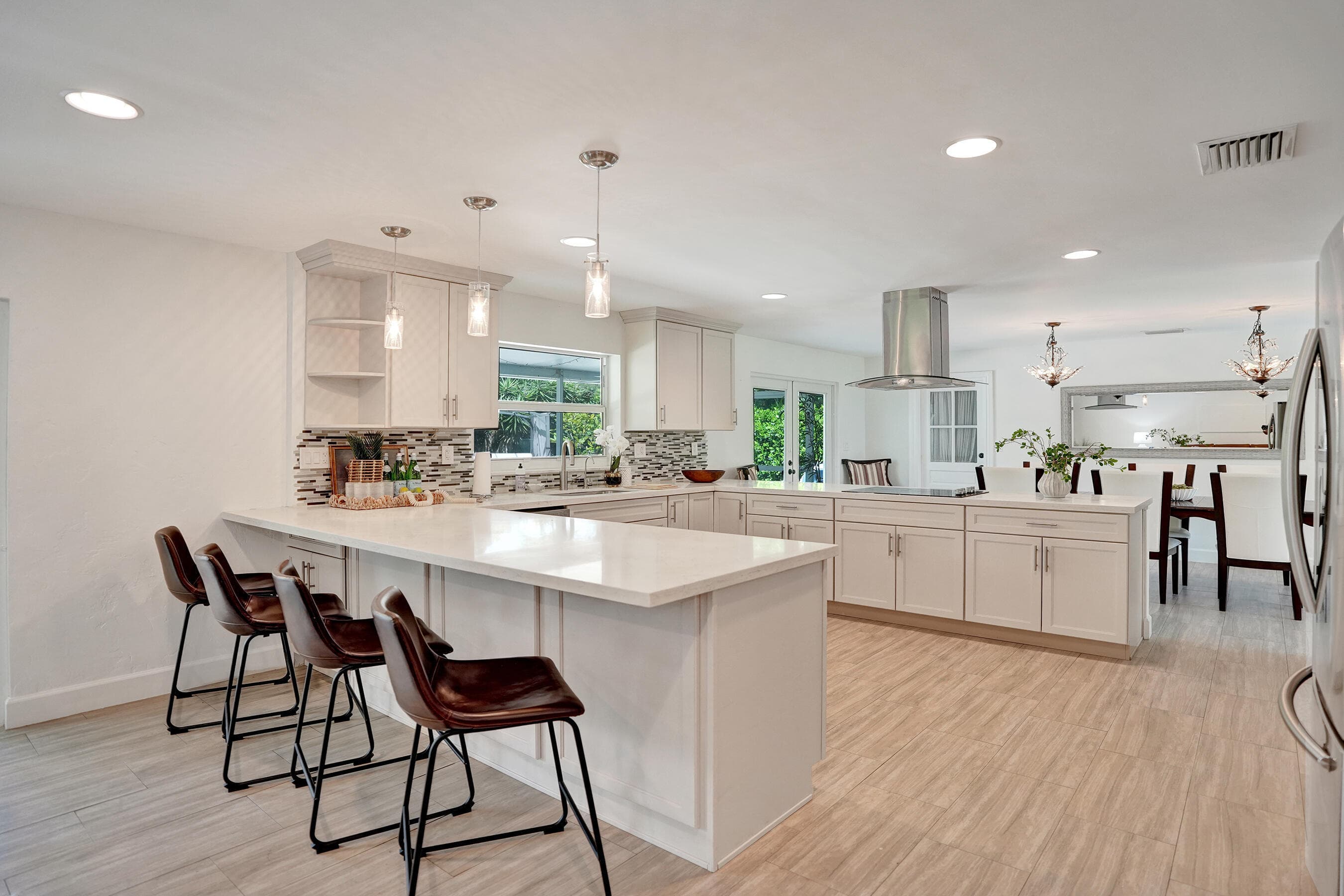 710 NW 1st Avenue, Delray Beach, FL 33444 — photo 5 of 56