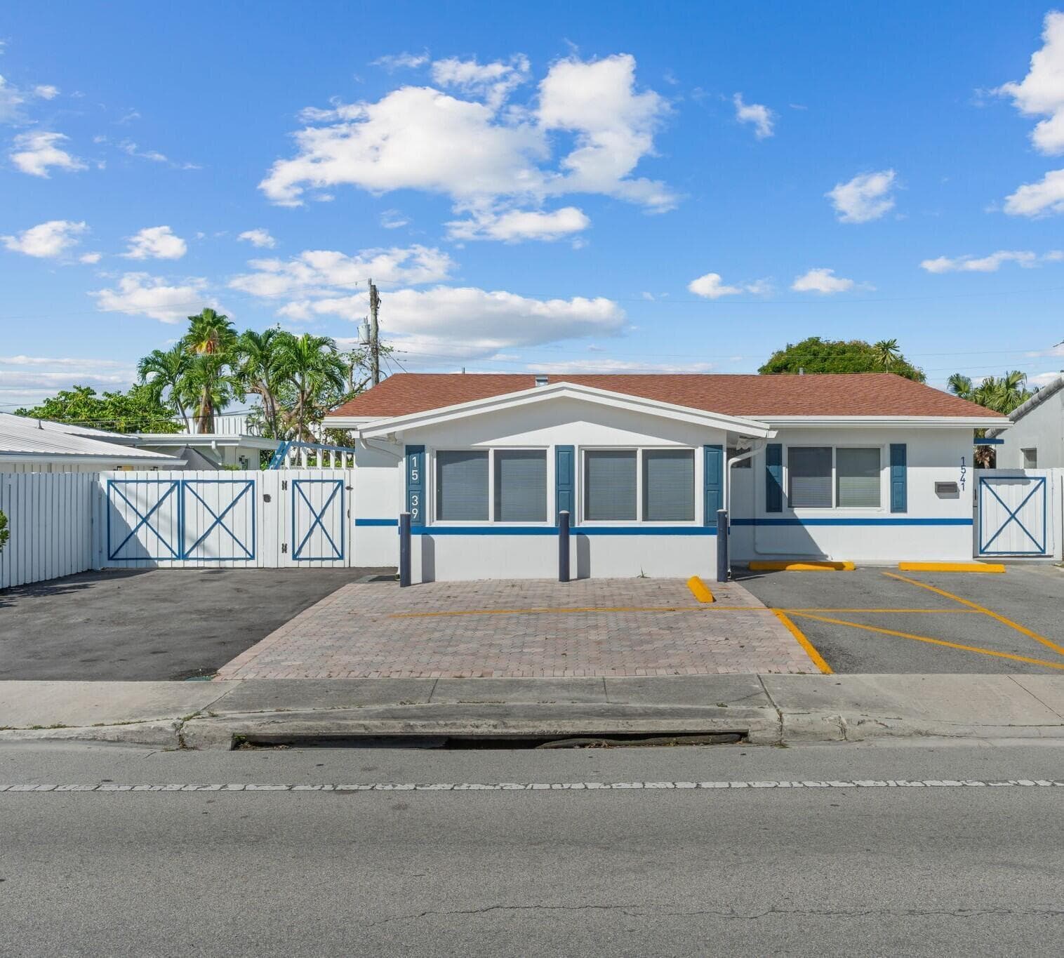 1539-1541 NE 15th Avenue, Fort Lauderdale, FL 33304 — photo 49 of 63