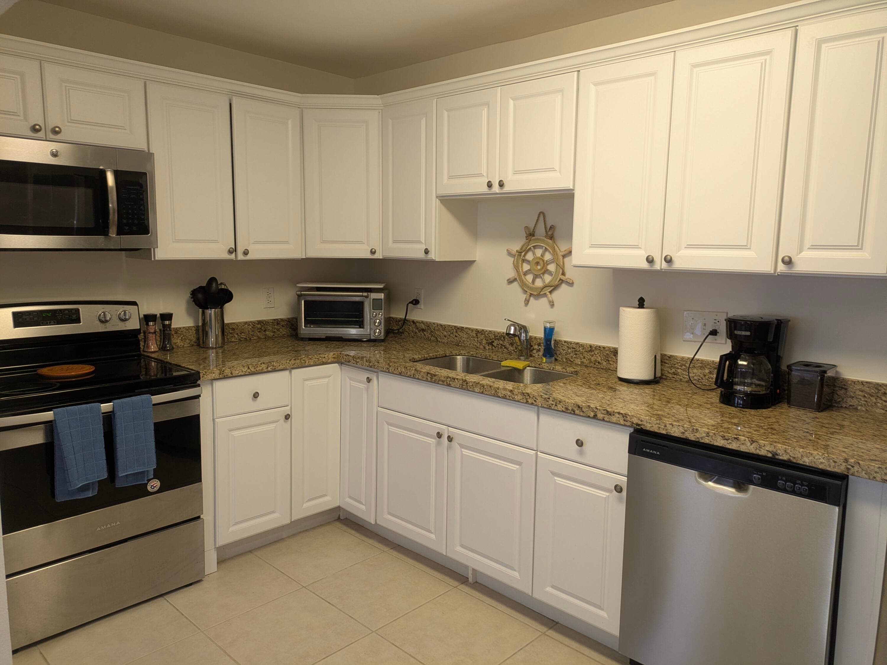 1772 Gulfstream Avenue E1, Fort Pierce, FL 34949 — photo 5 of 29