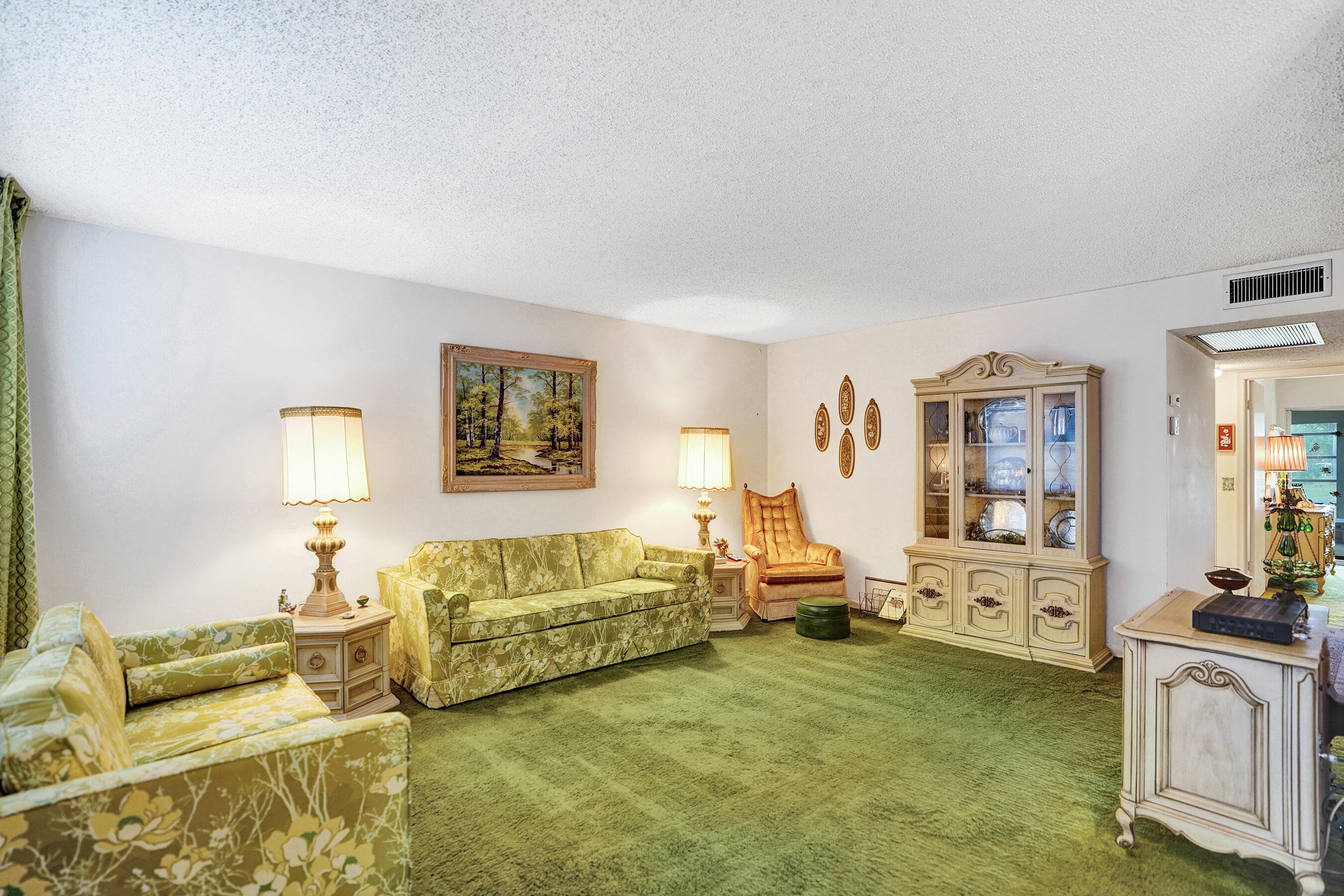 2049 Lyndhurst, Deerfield Beach, FL 33442 — photo 6 of 50
