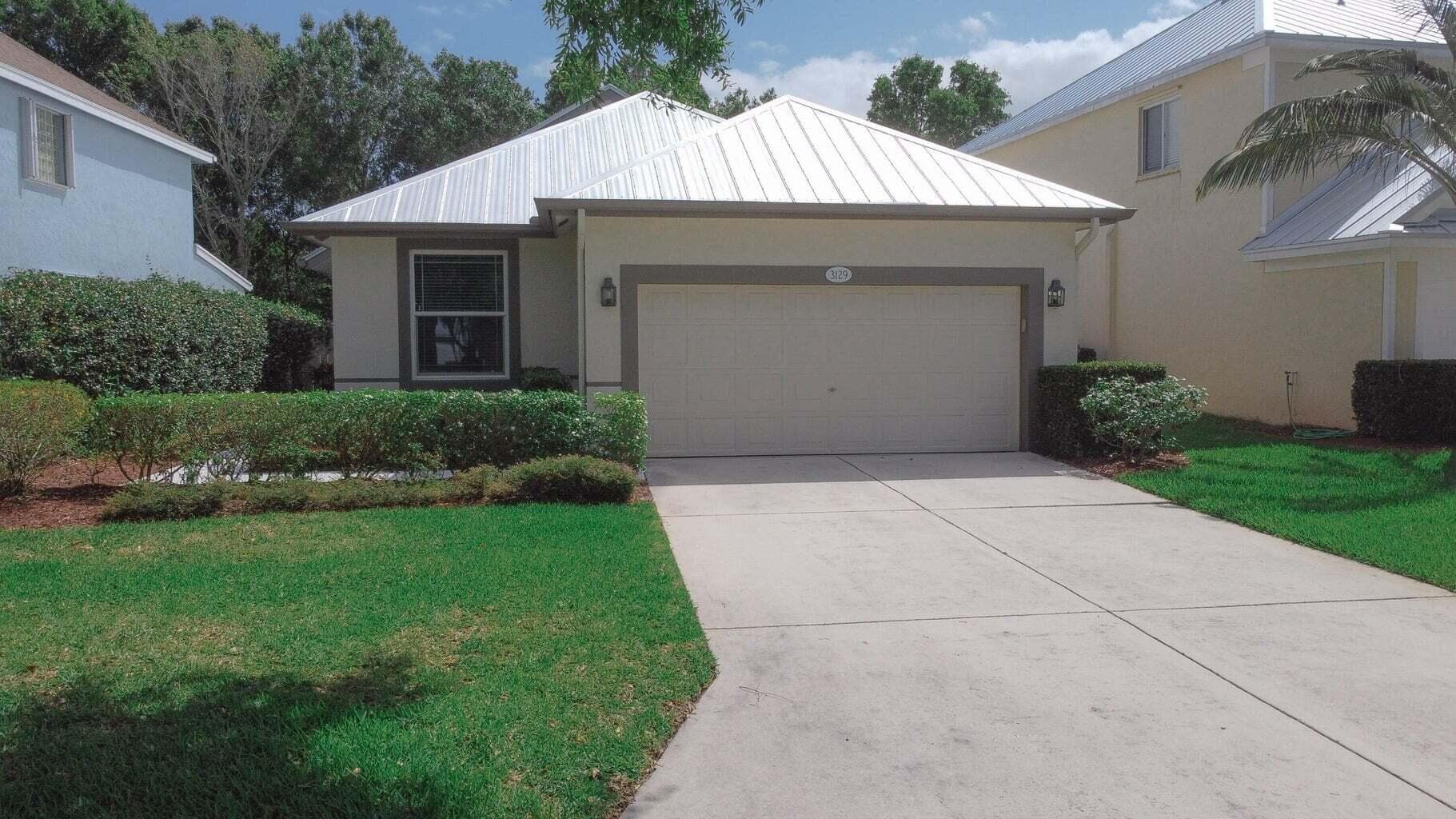 3129 SW Solitaire Palm Drive, Palm City, FL 34990 — photo 3 of 33