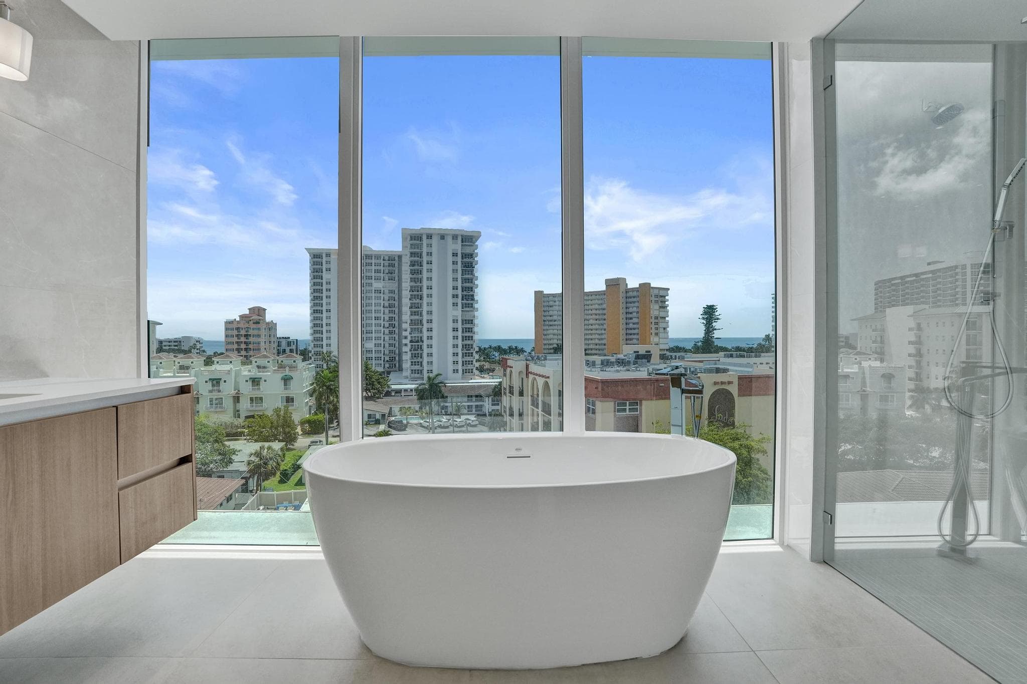 407 N Riverside Drive 605, Pompano Beach, FL 33062 — photo 25 of 93